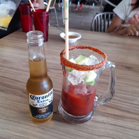 Marisqueria Hnos. Dominguez image 7