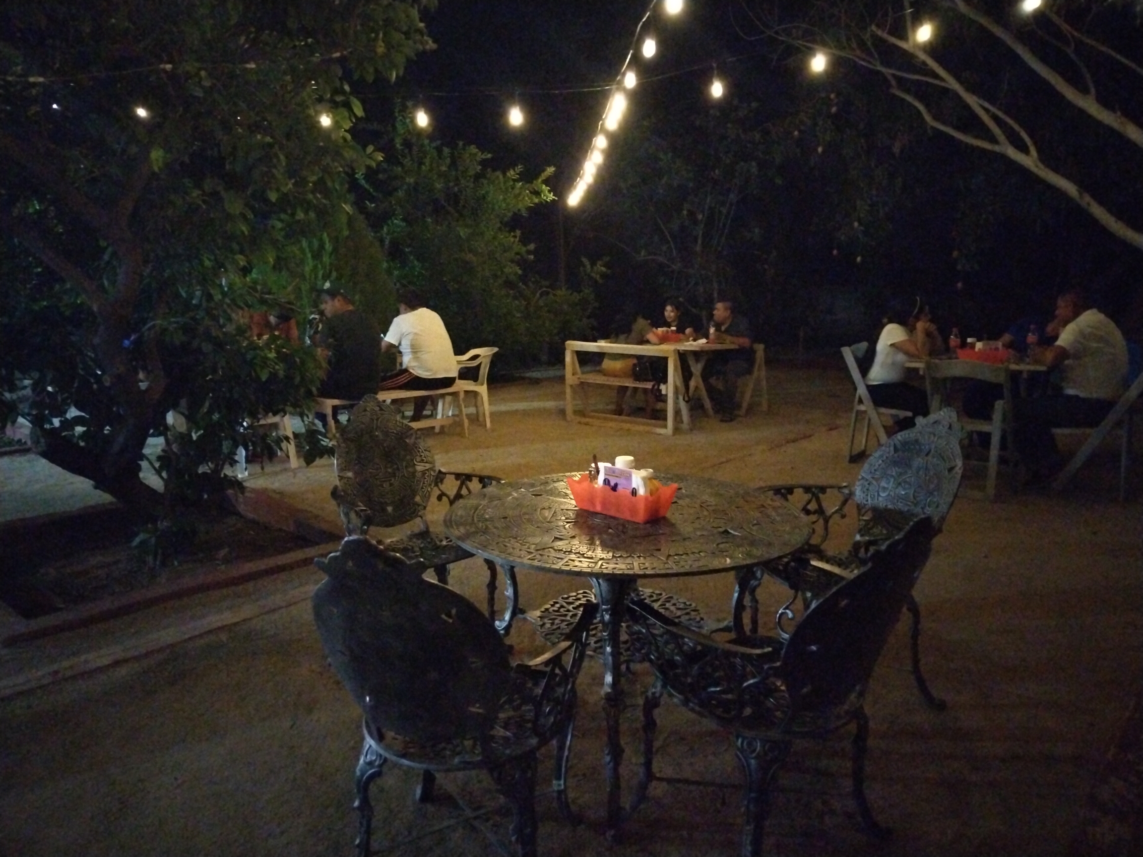 Hamburguesas a la LEÑA image 2