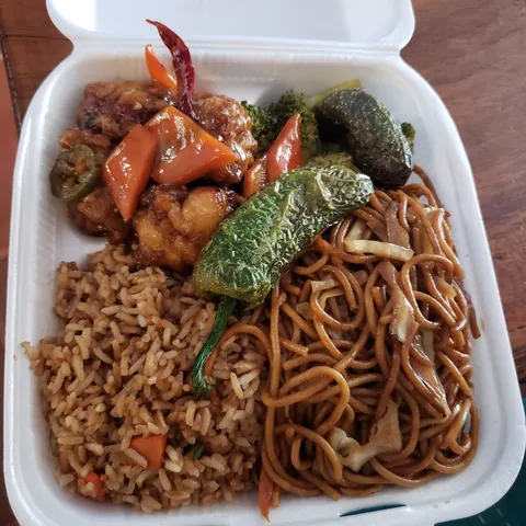 Peking Inn image 8