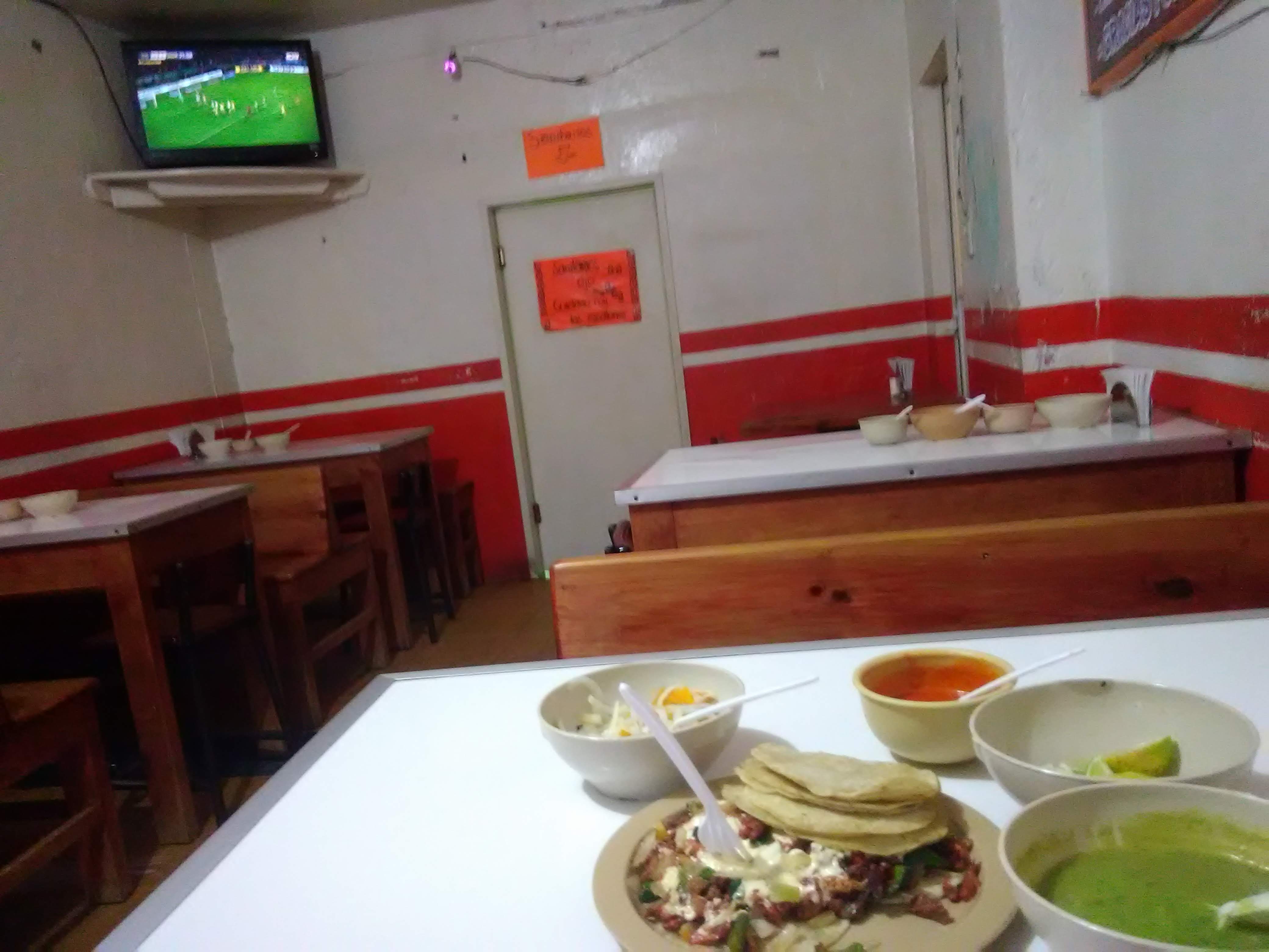 Taqueroa la Bienvenida image 8