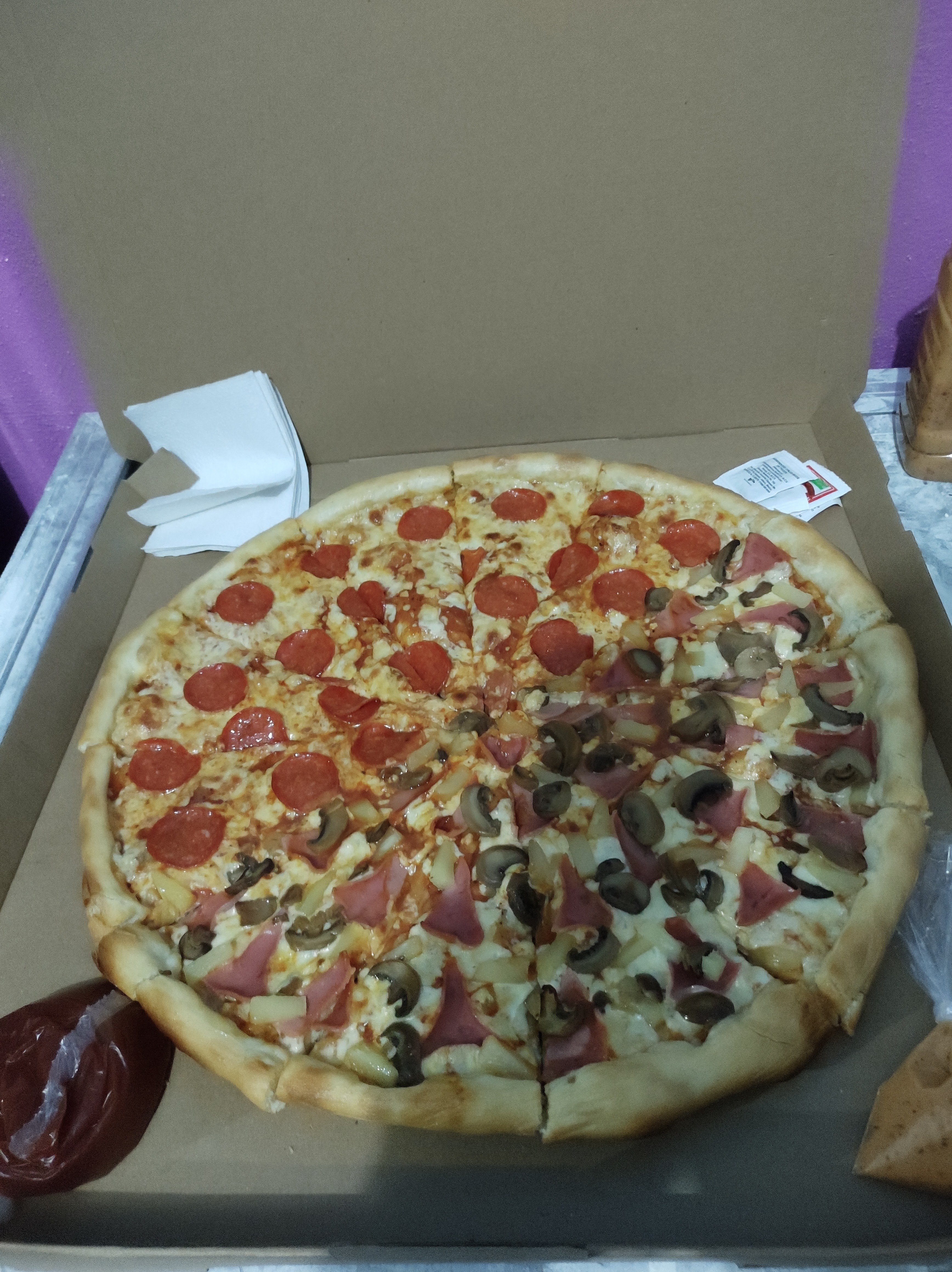 Italian pizzeria image 7