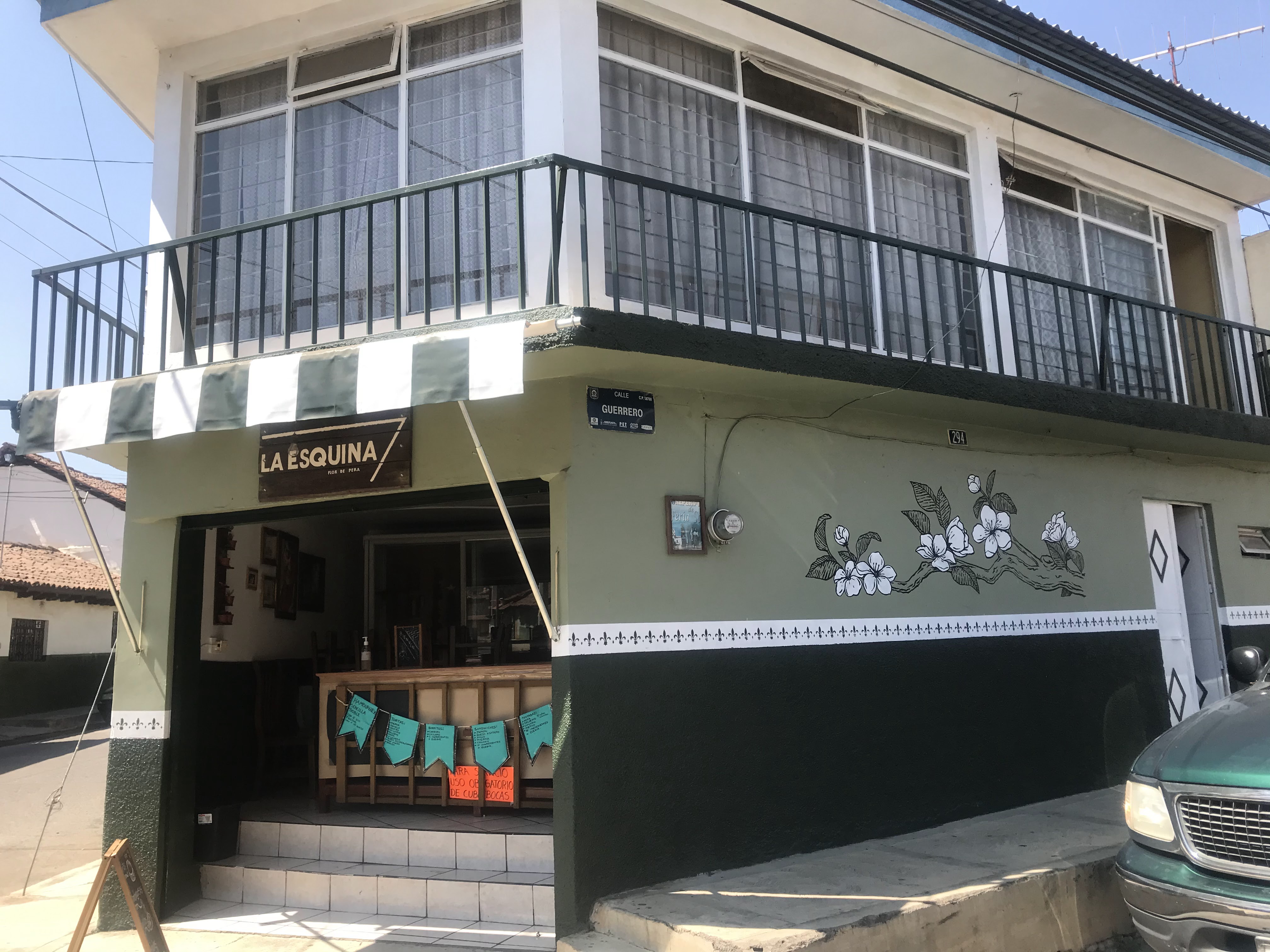 La esquina Flor de Pera image 1