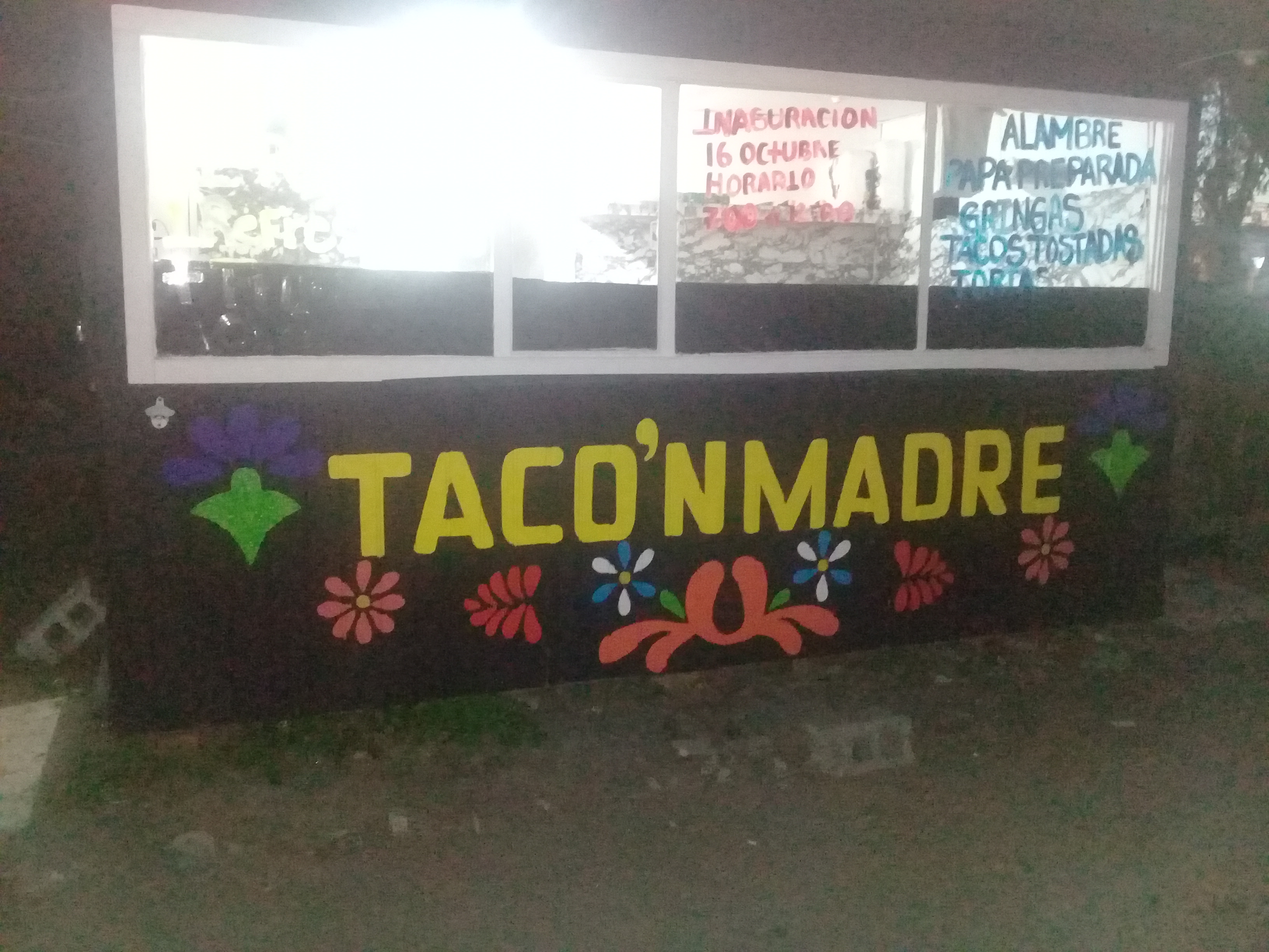 Taqueria "Taco'n Madre" image 2