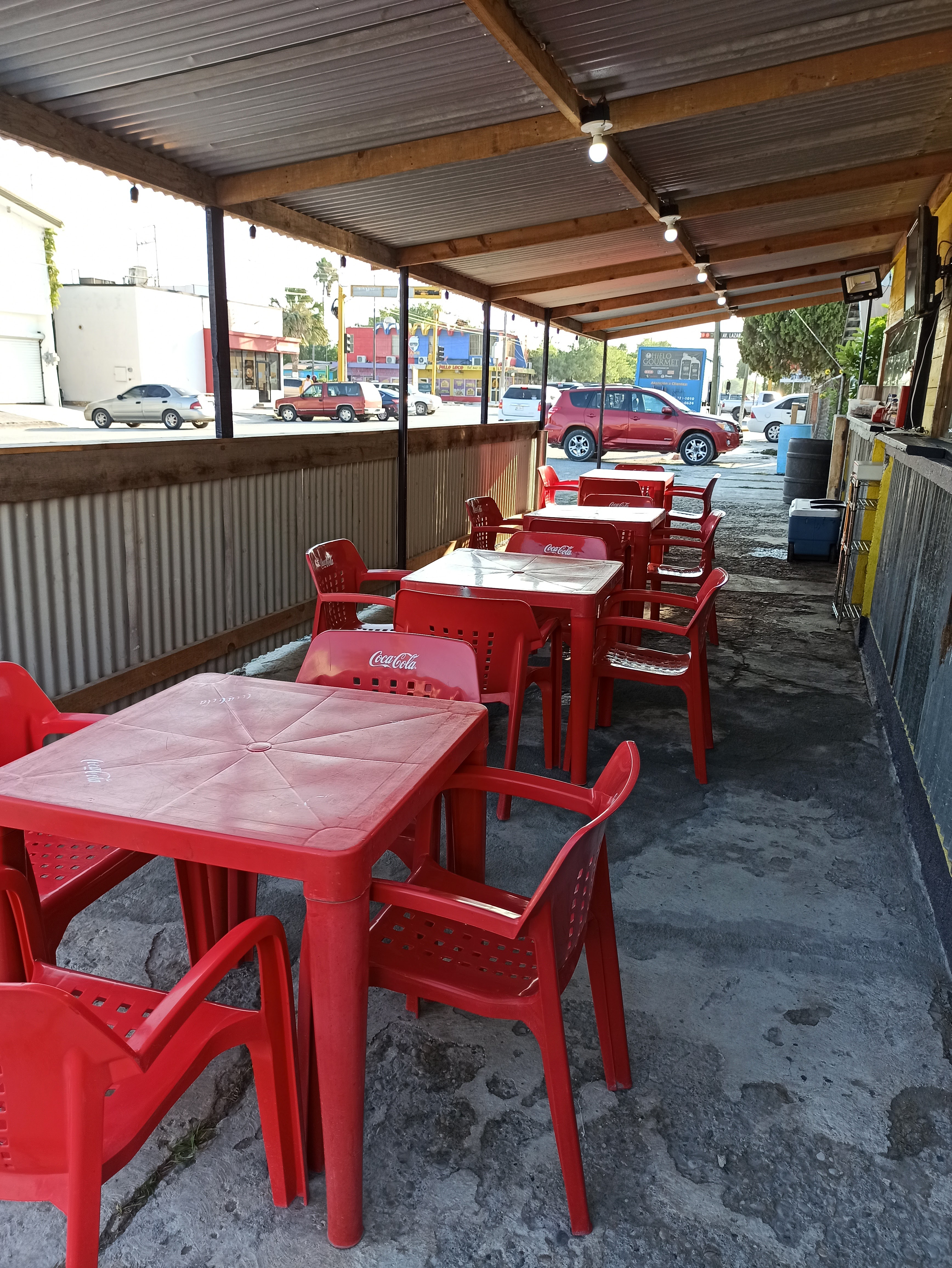 Julio's Burger image 1