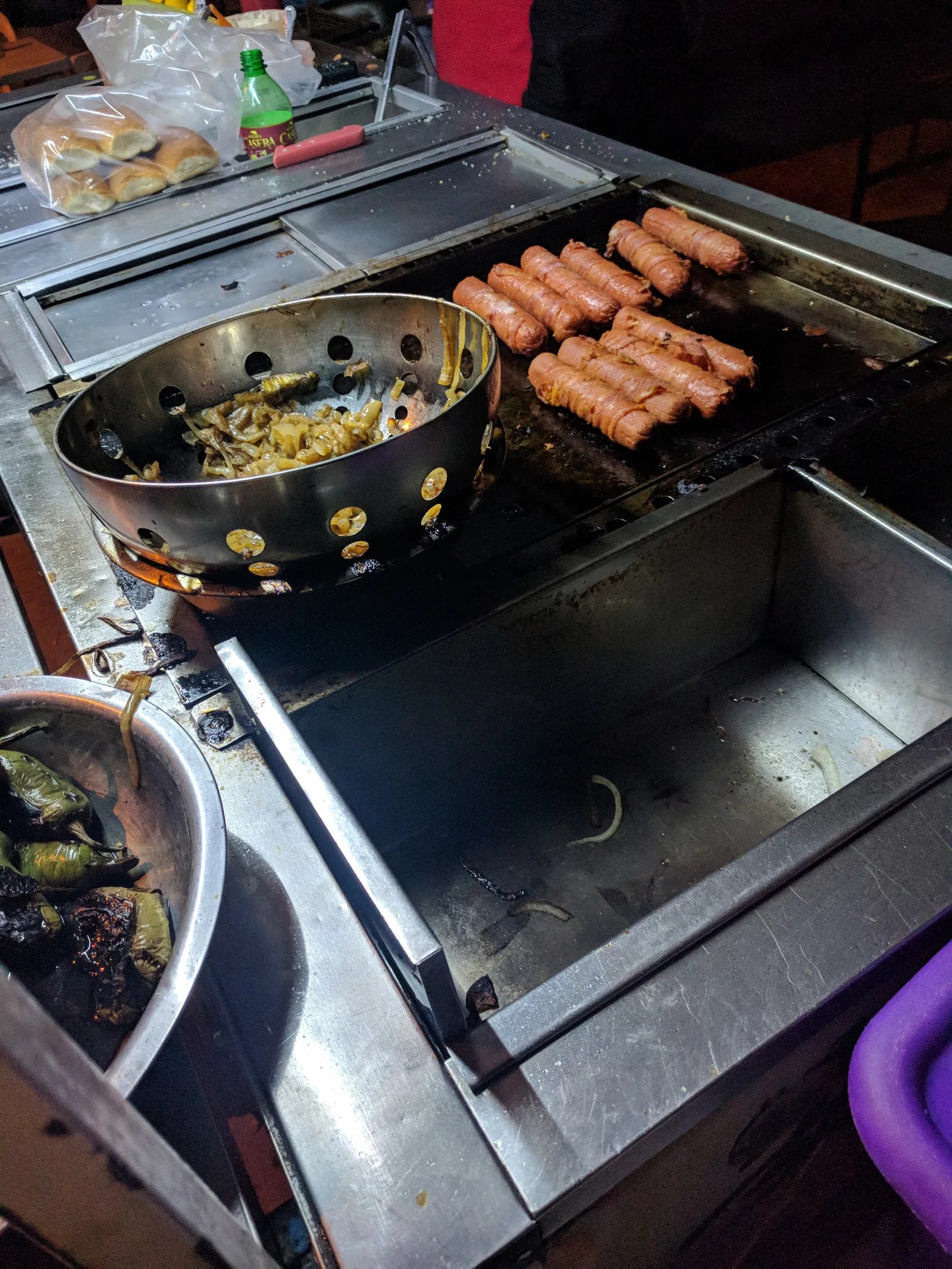 Hot Dog Y Hamburguesas La Eskina image 4