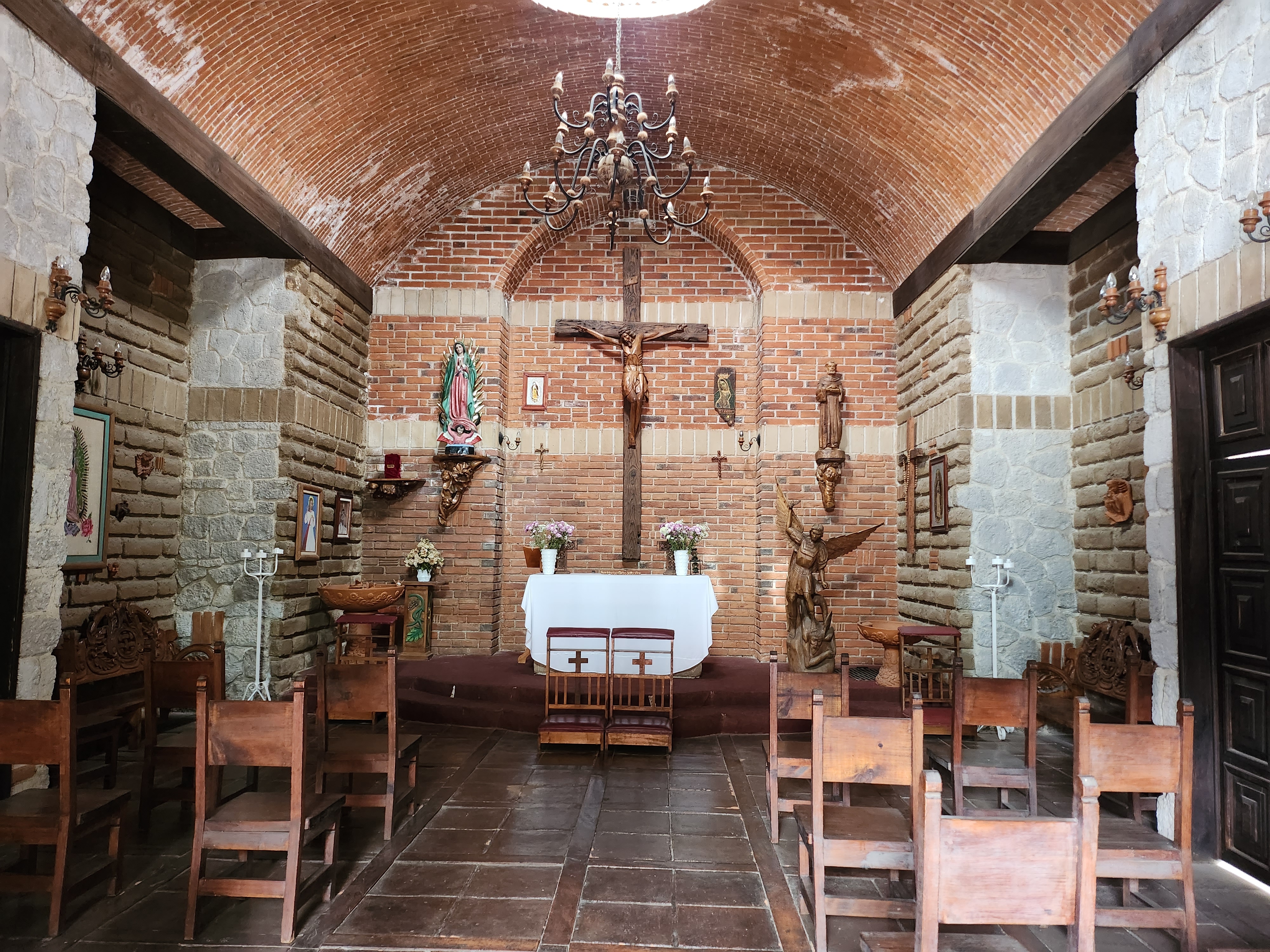 Hacienda Los Olivos image 1