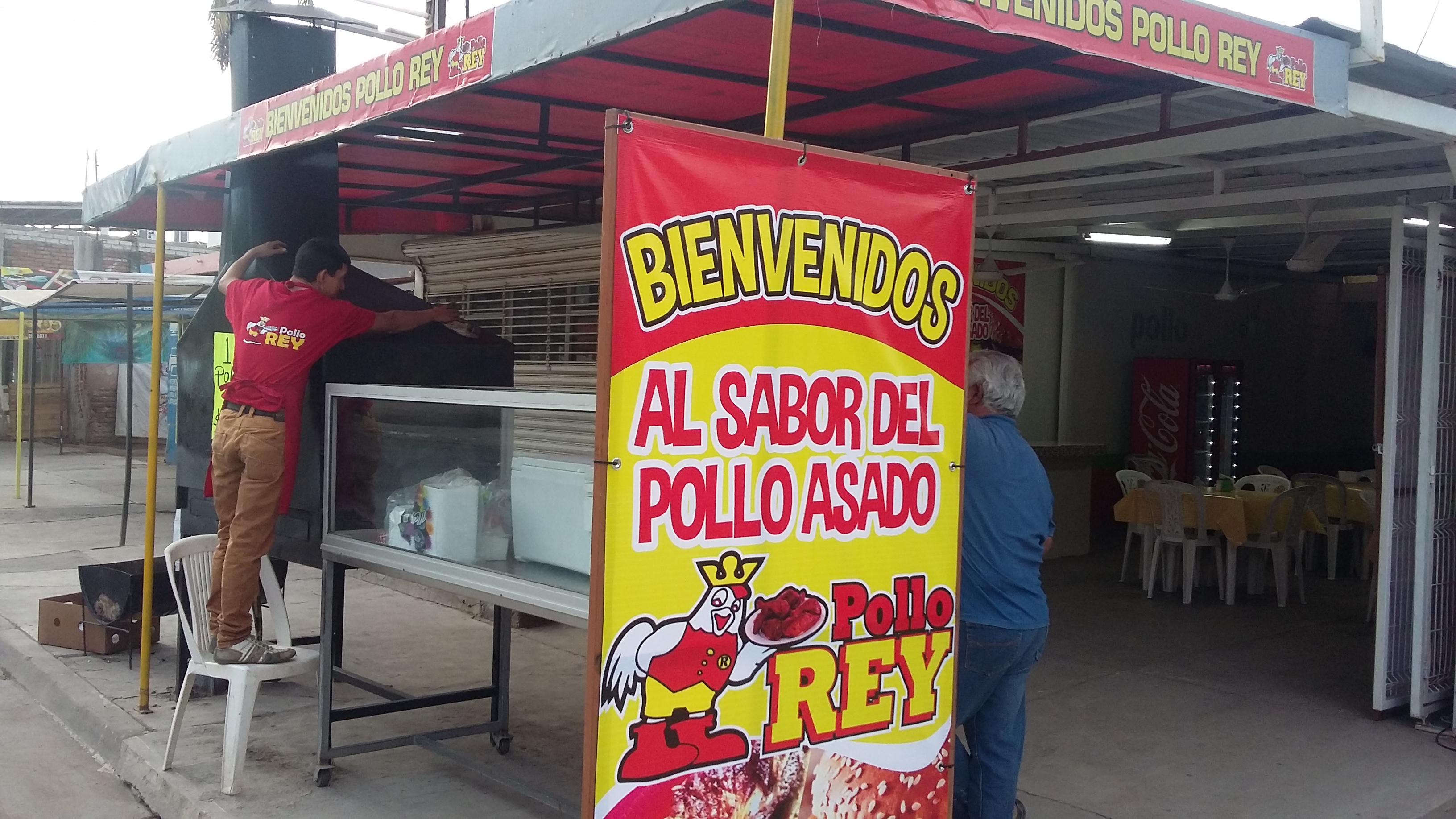 POLLO REY image 9