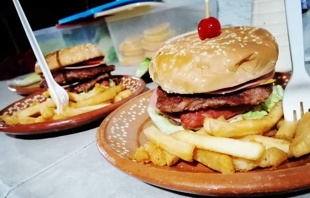 Gusmy Burger image 7