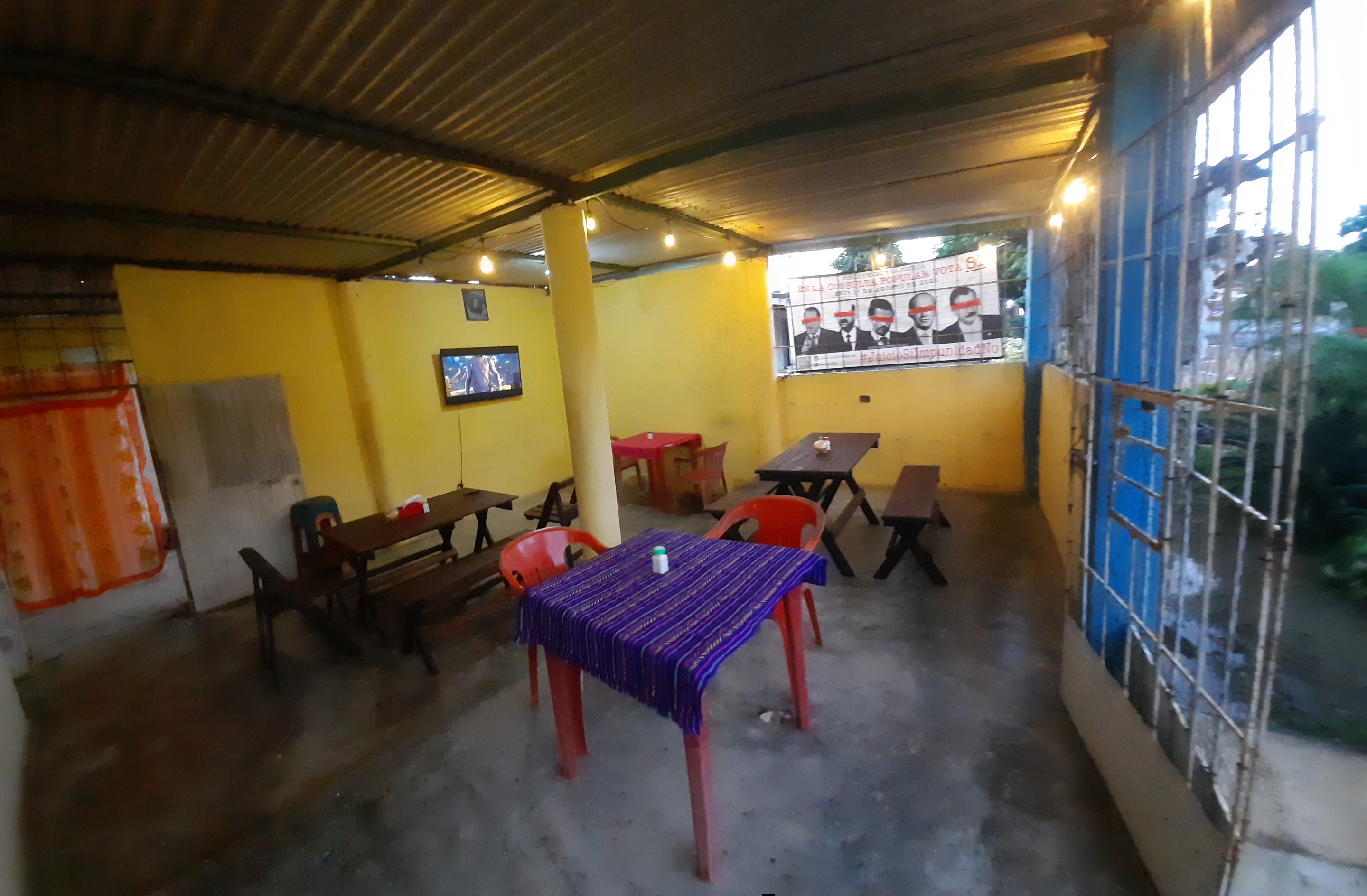 TLAYUDAS EL CHARRO image 3