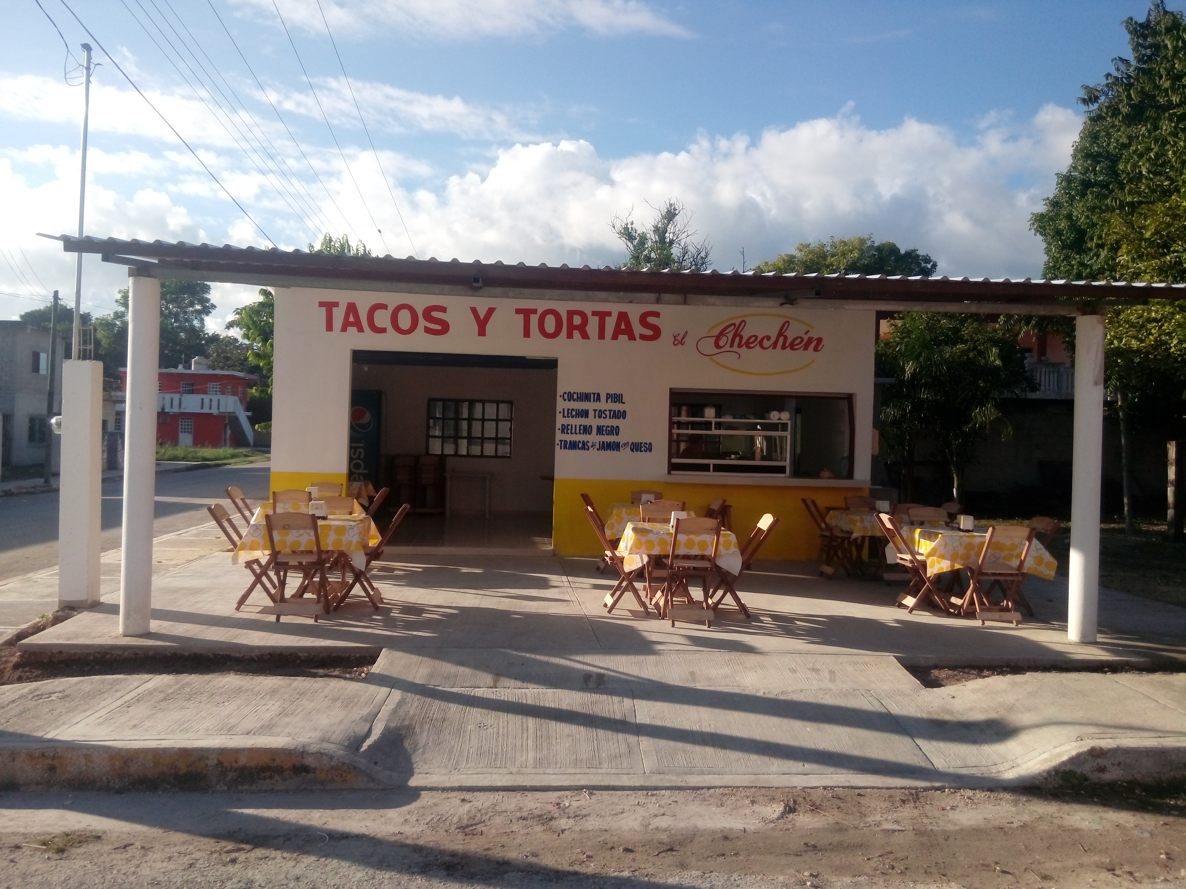 Taqueria El Chechén image 1