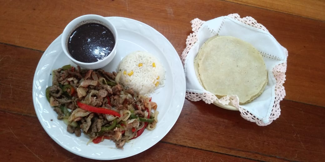 Taqueria El Chechén image 7