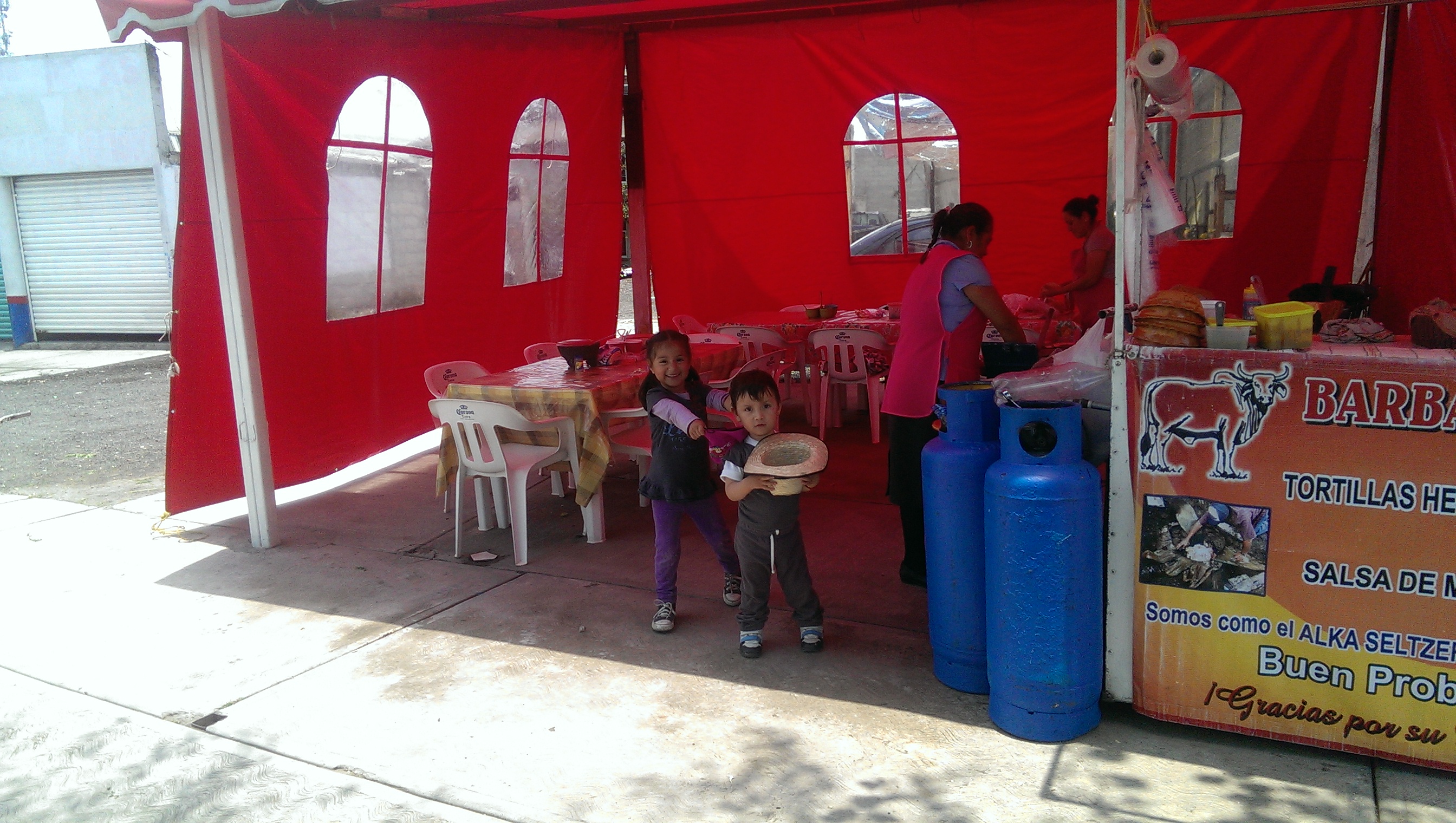 Tacos El Compa Gil image 2