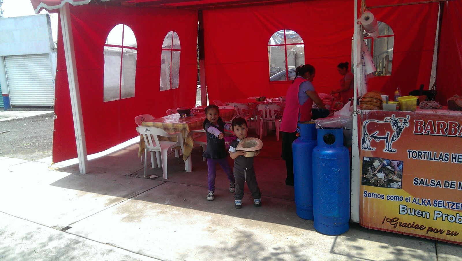 Tacos El Compa Gil image 2