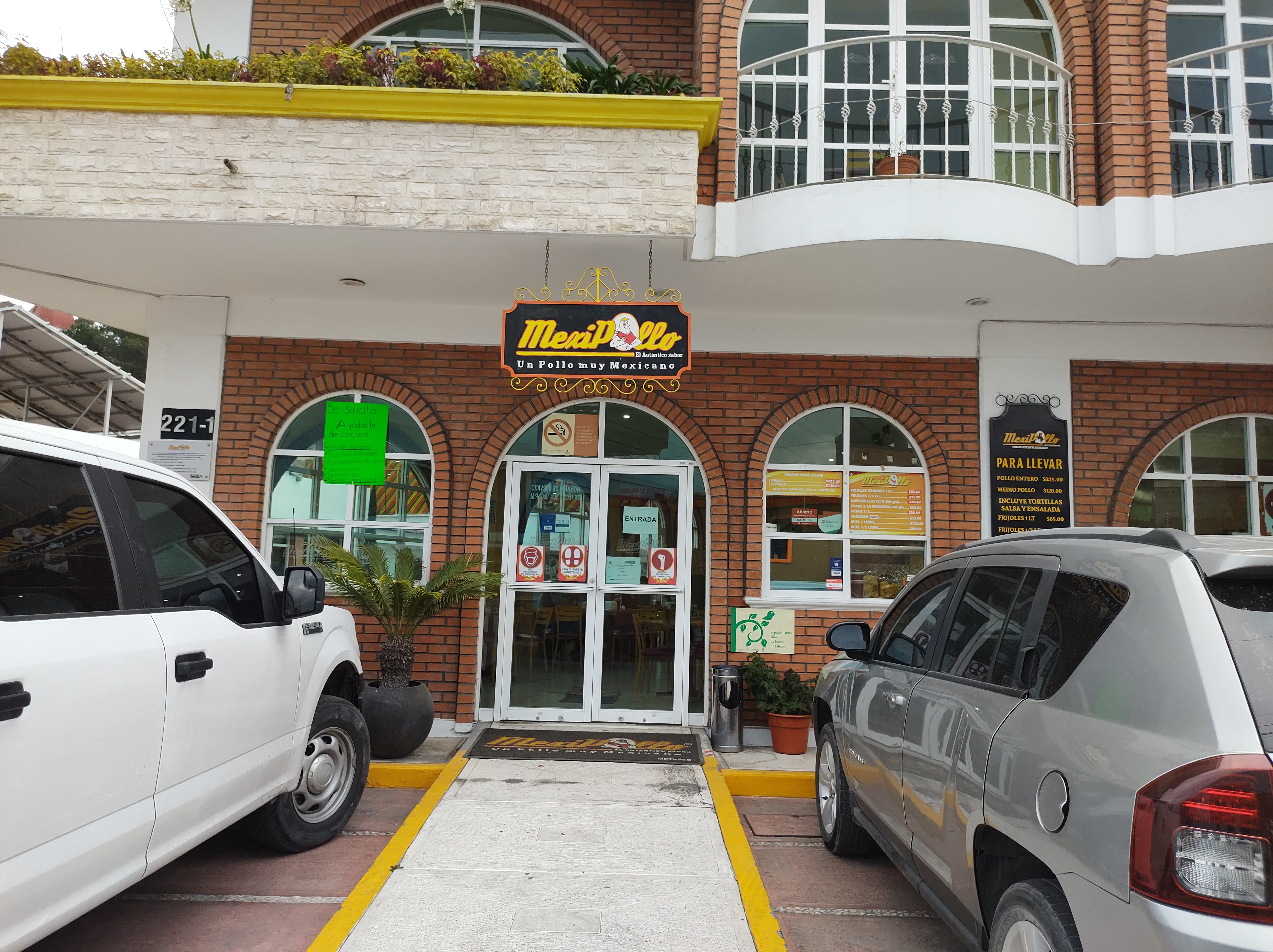 Restaurante Mexi Pollo image 3