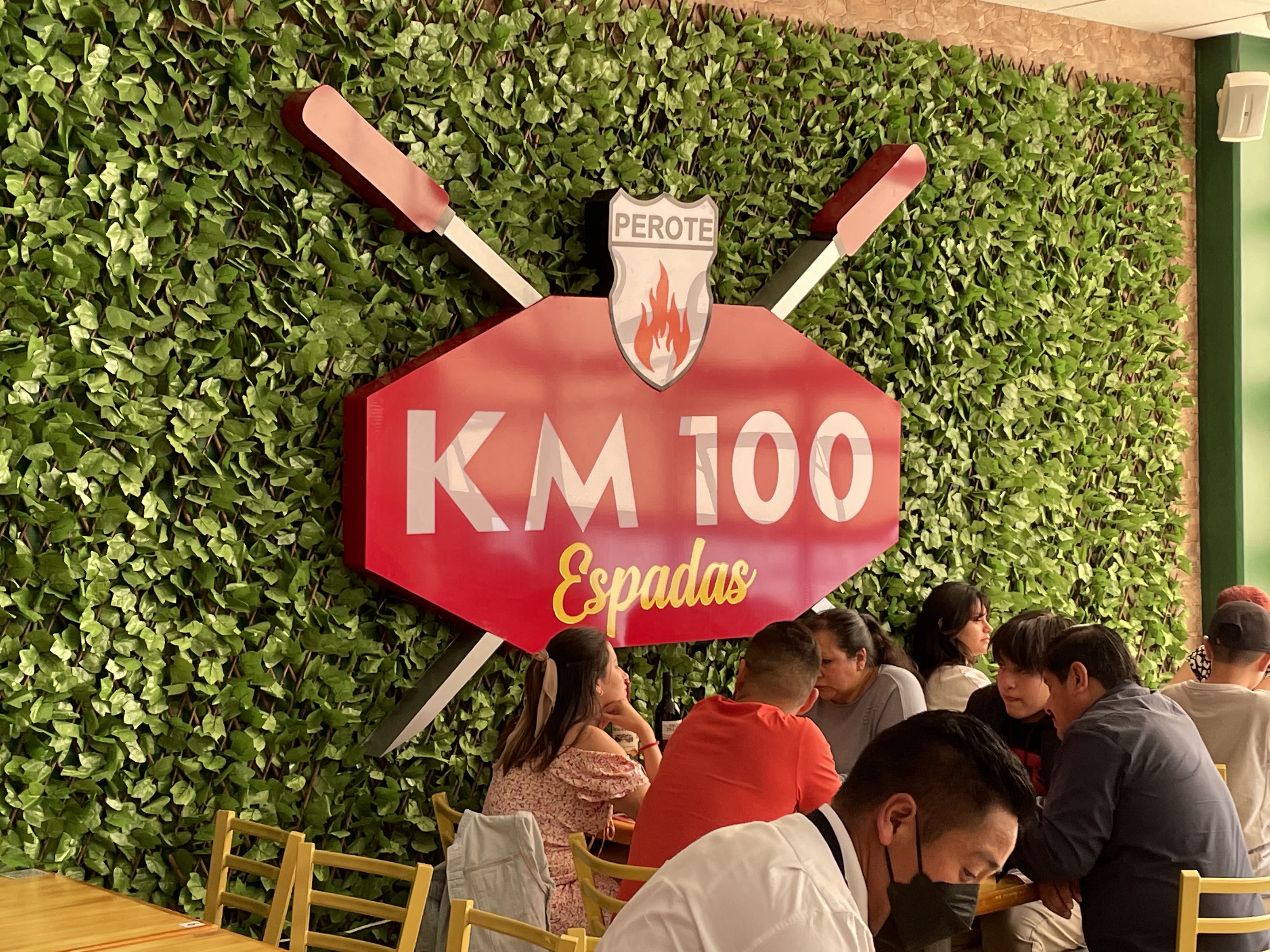 Kilometro 100 Espadas image 3