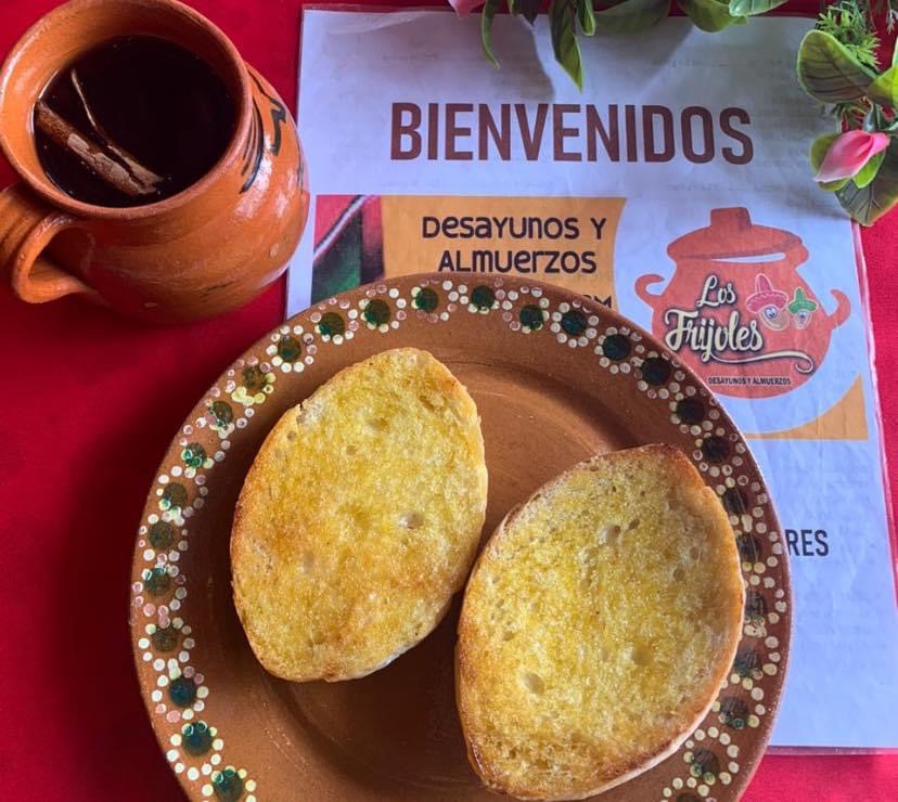 LOS MANTELES image 5