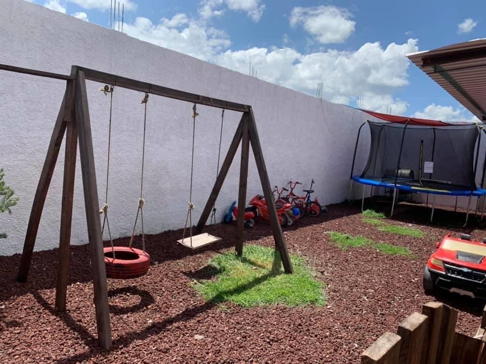 LOS MANTELES image 7