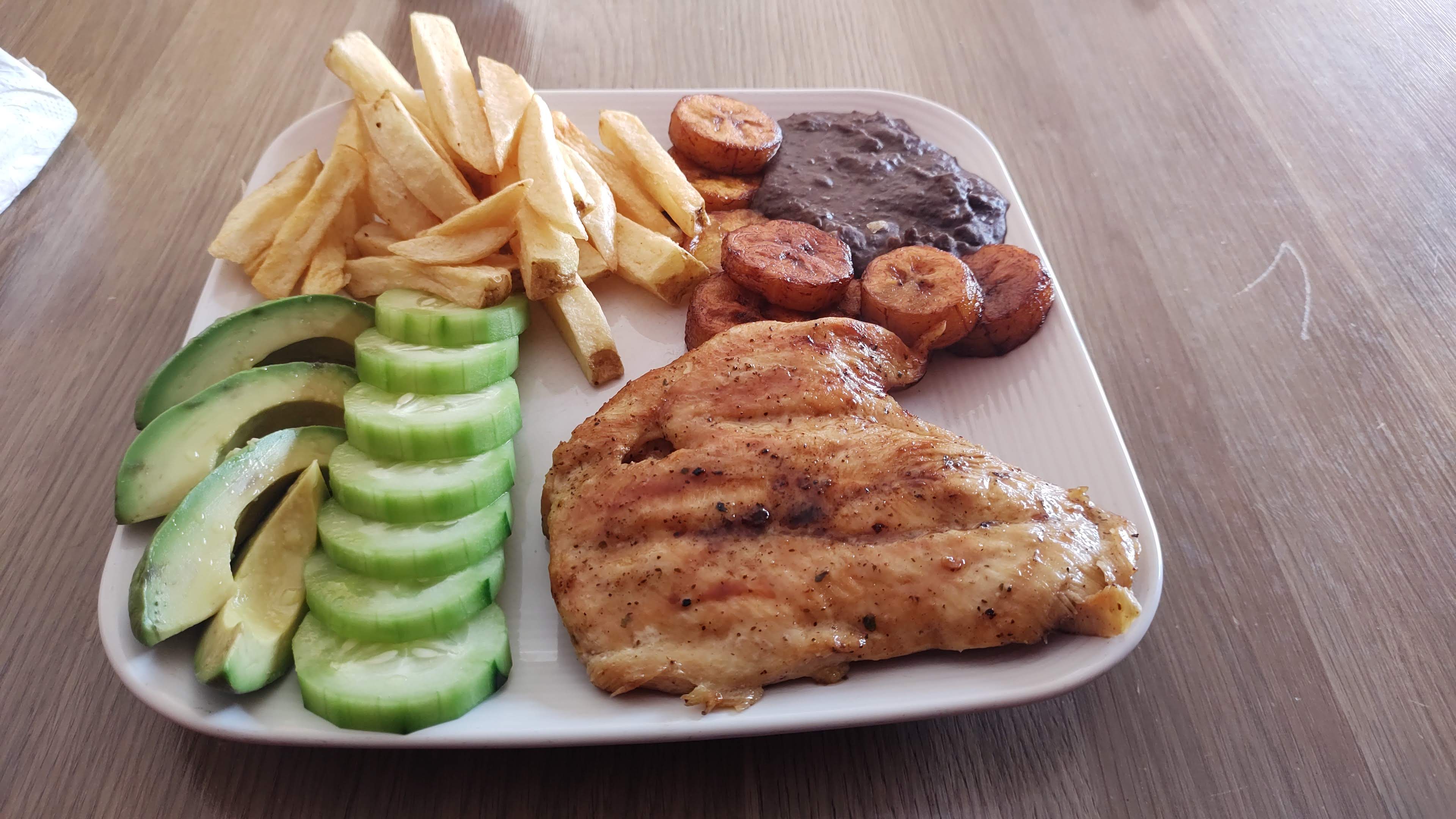 Las Cazuelas De Chavo image 2