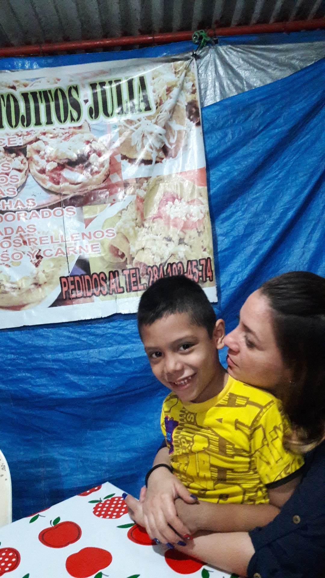 Antojitos Doña Julia image 9