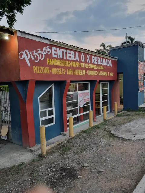 Banana King Pizzeria image 2