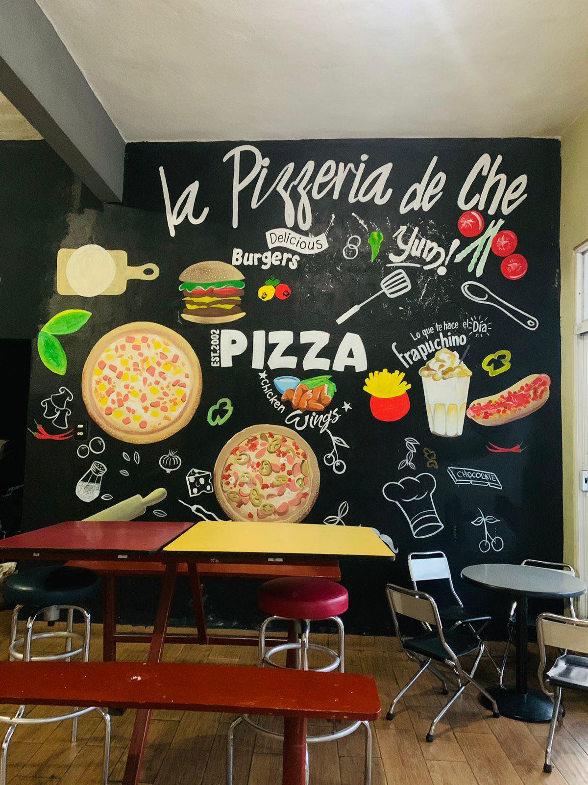 Pizzamanía "La Pizzeria de Che" image 3