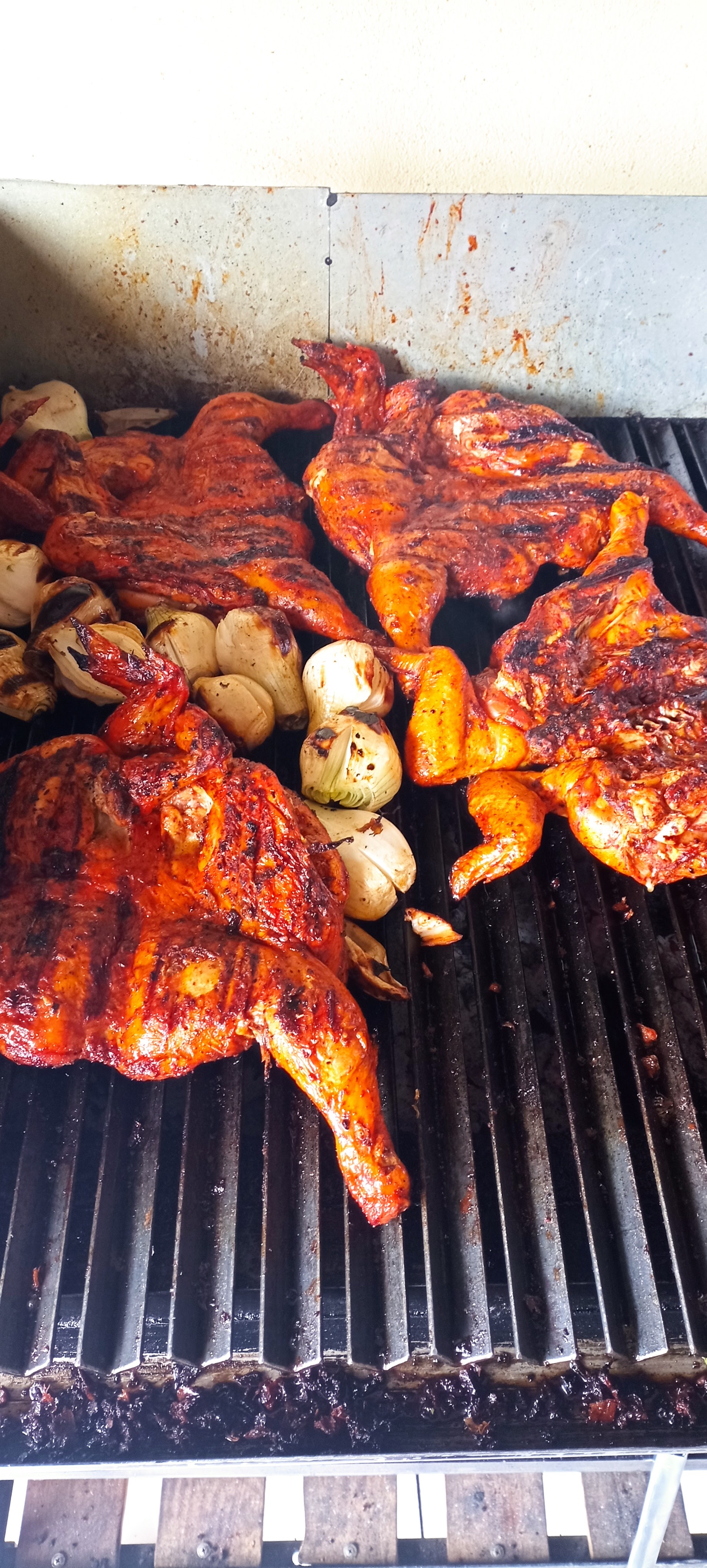 Pollos al Carbón La ABUELA image 2