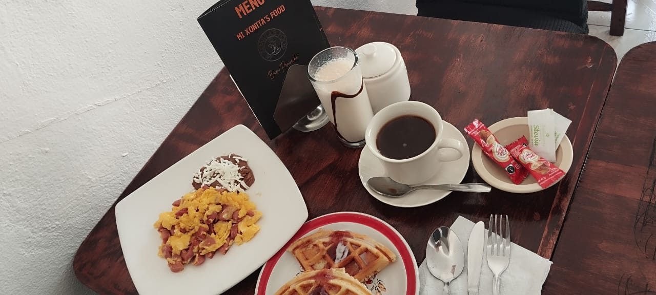 Mi Xonita's Food image 4