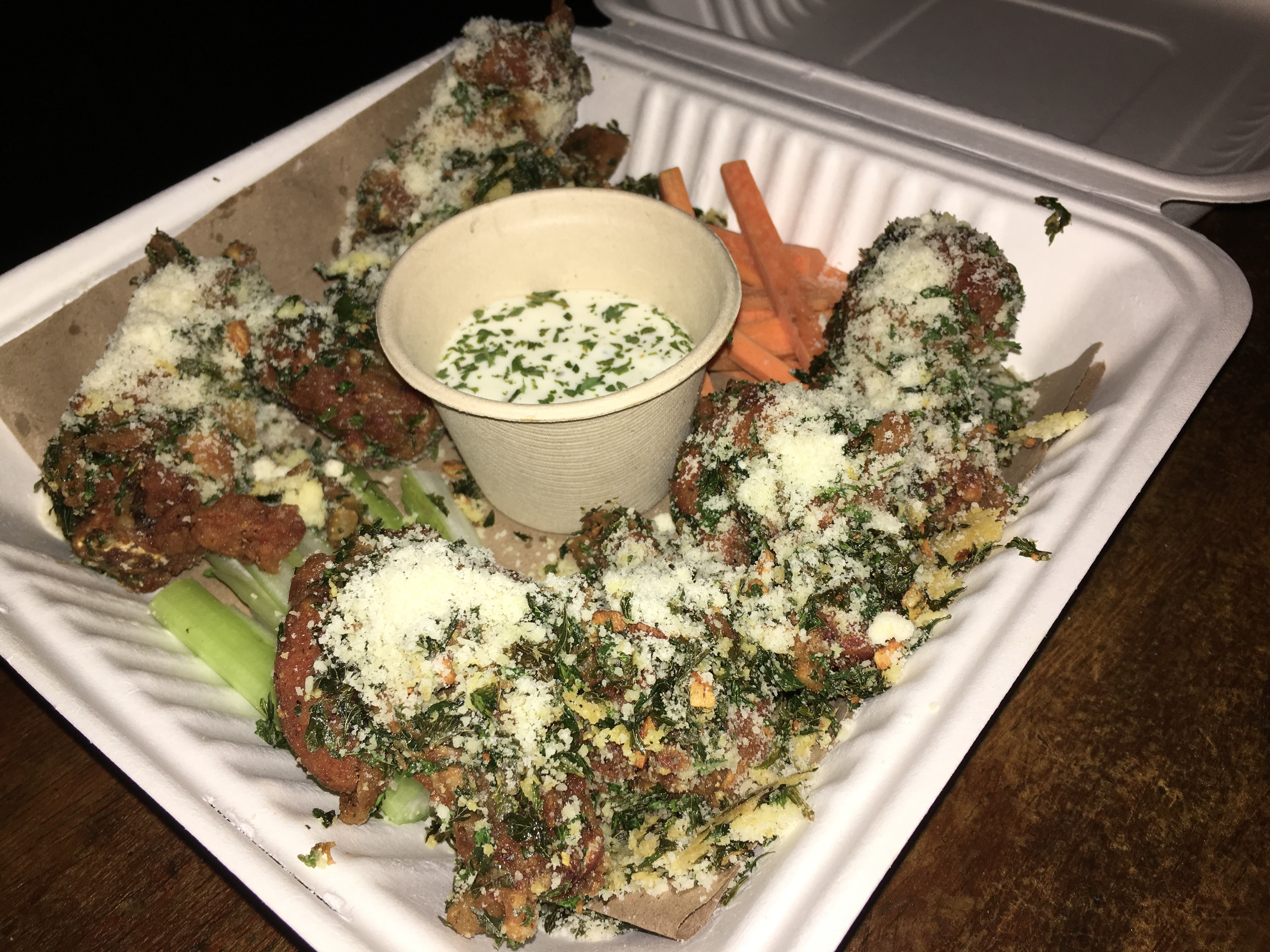 Sport Bar La Oficina image 7