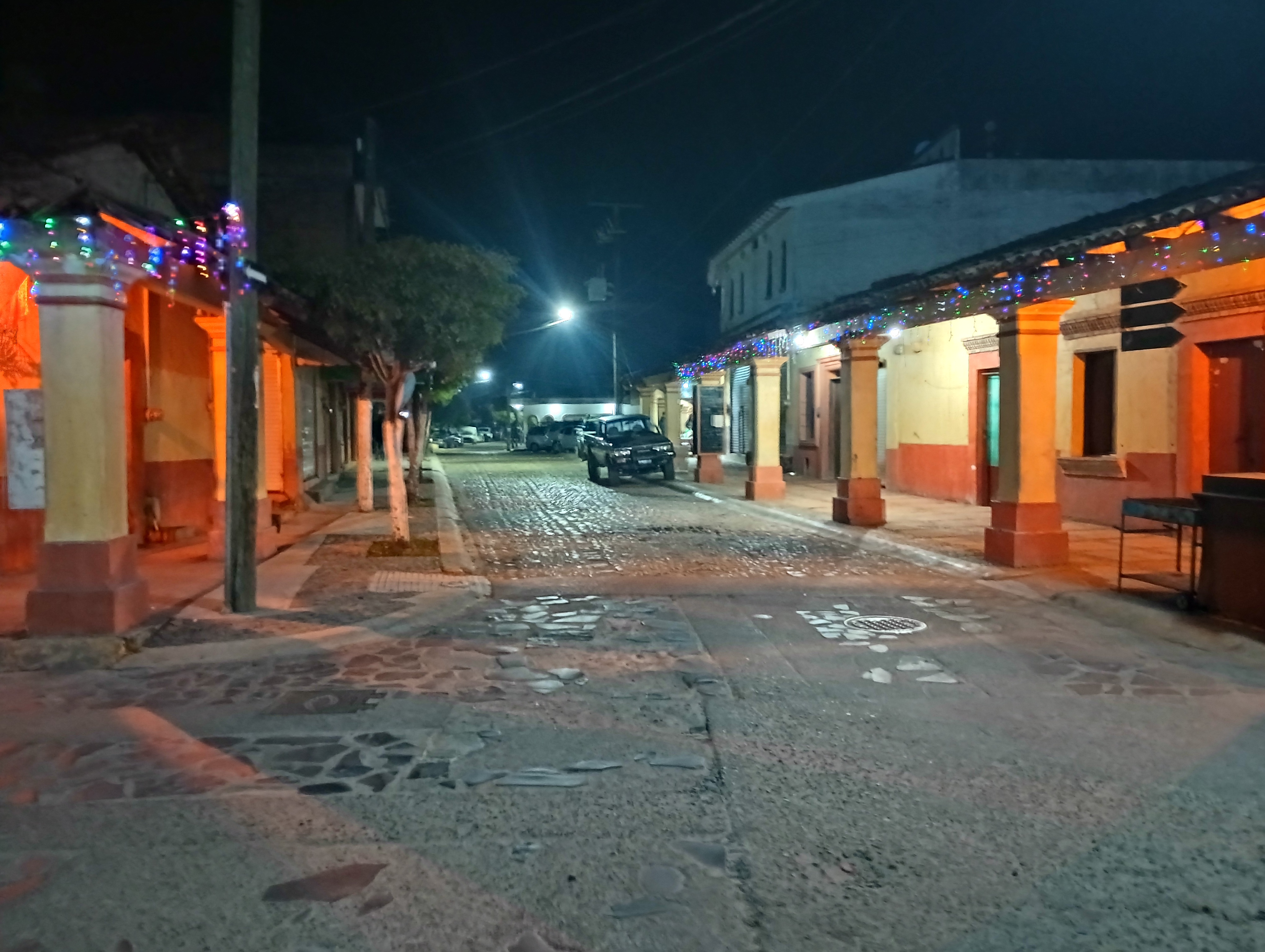 Lonchería La Placita image 2