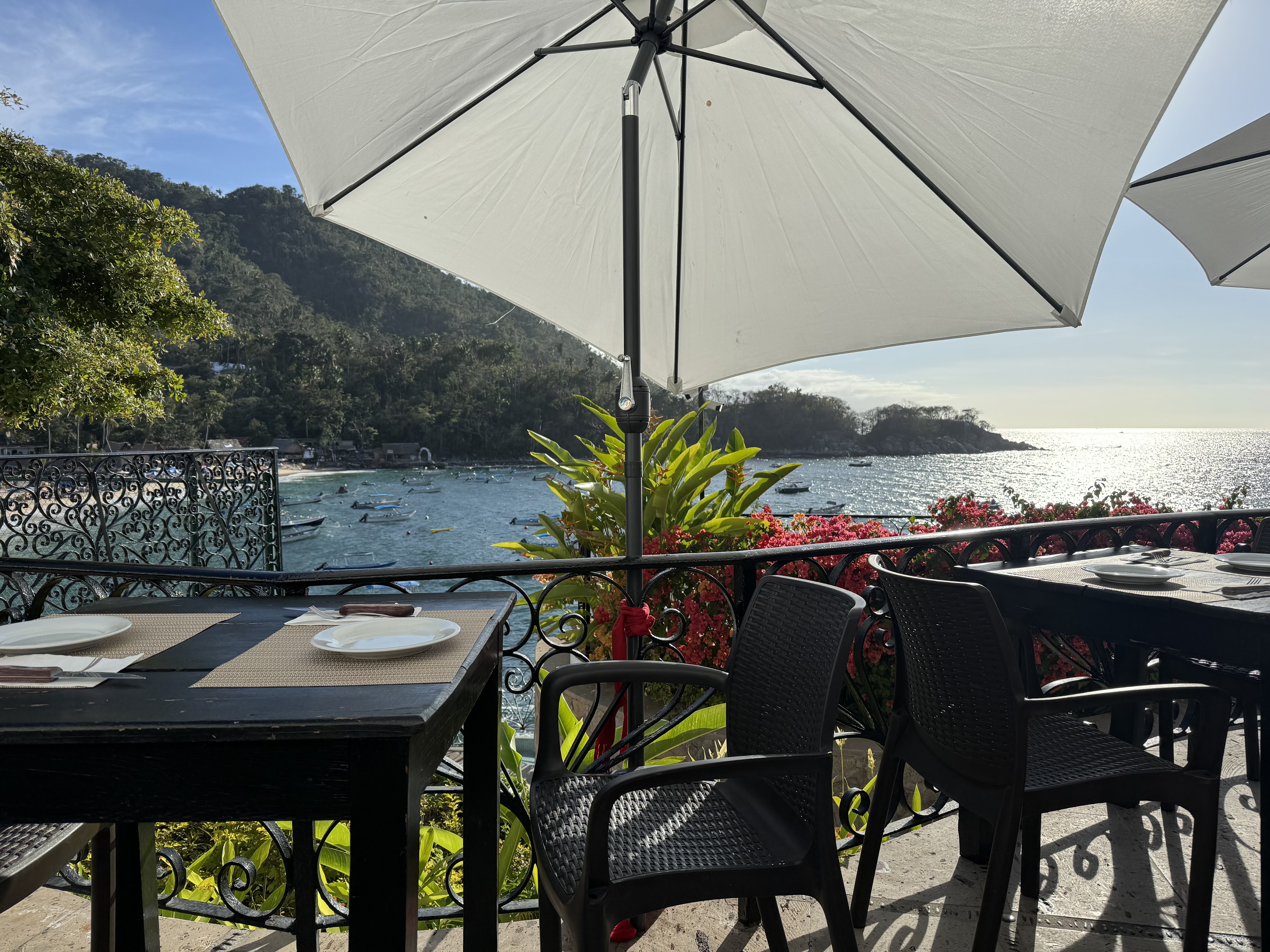 Mismaloya Grill Restaurant image 1