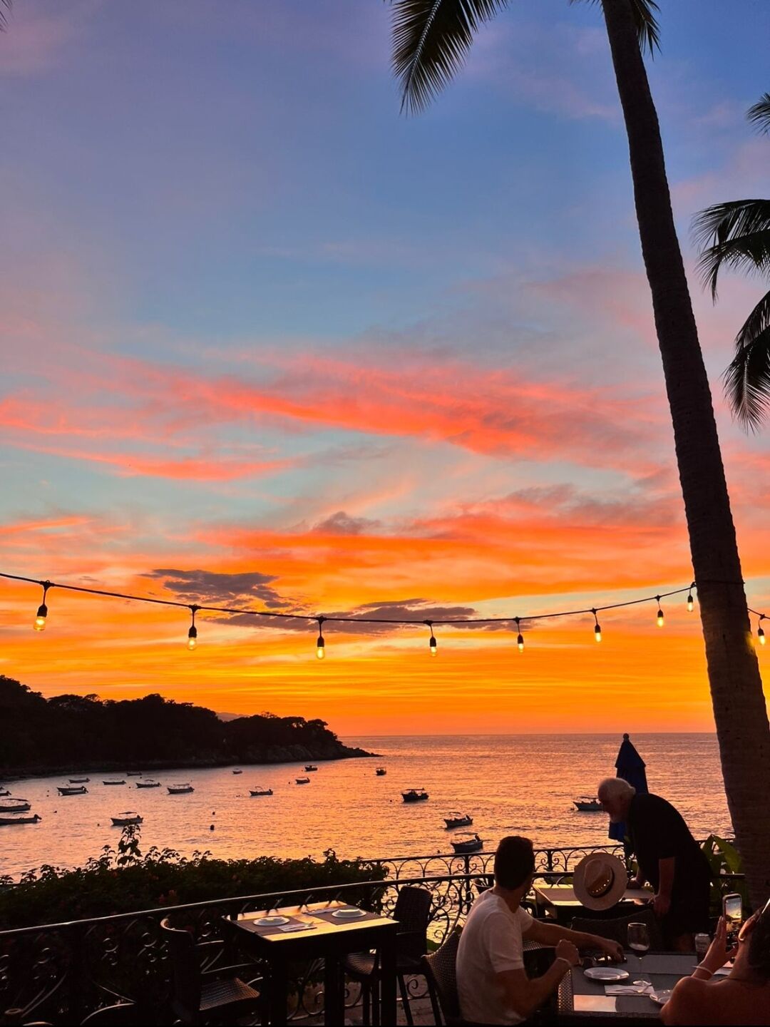 Mismaloya Grill Restaurant image 9
