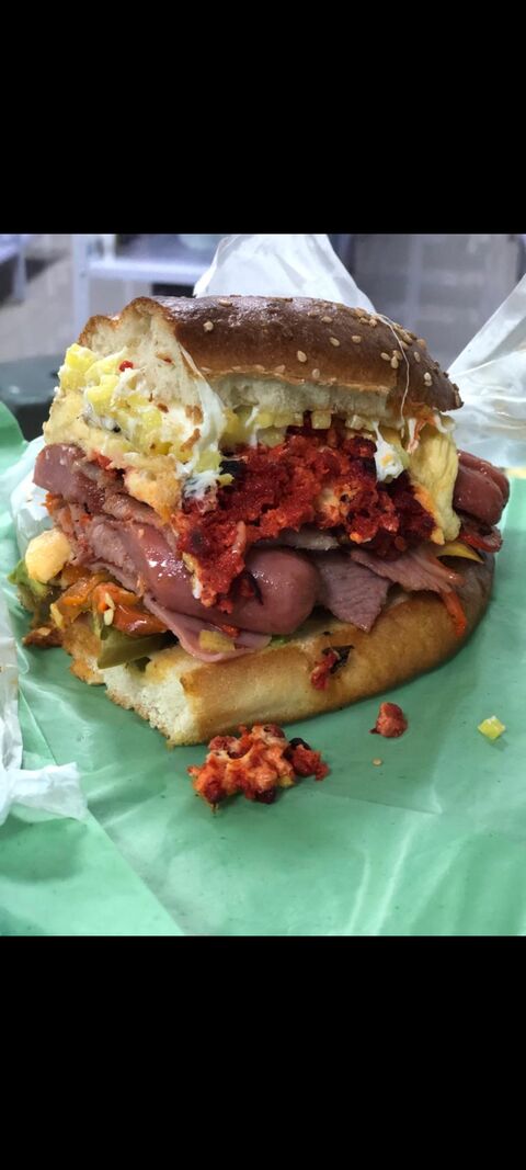 Tortas Gigantes "El Box" image 8