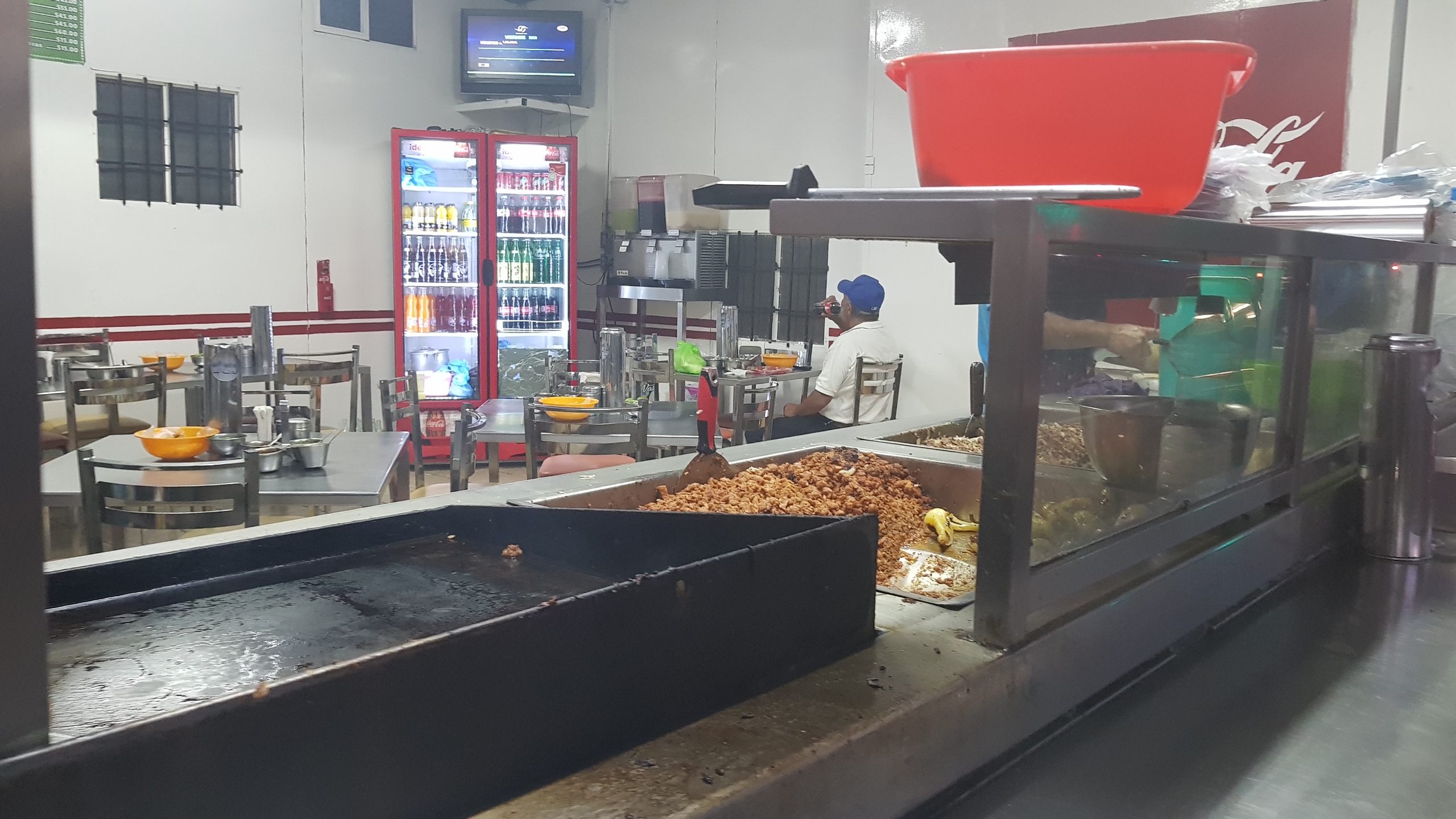 TAQUERIA LA MEXICANA image 3