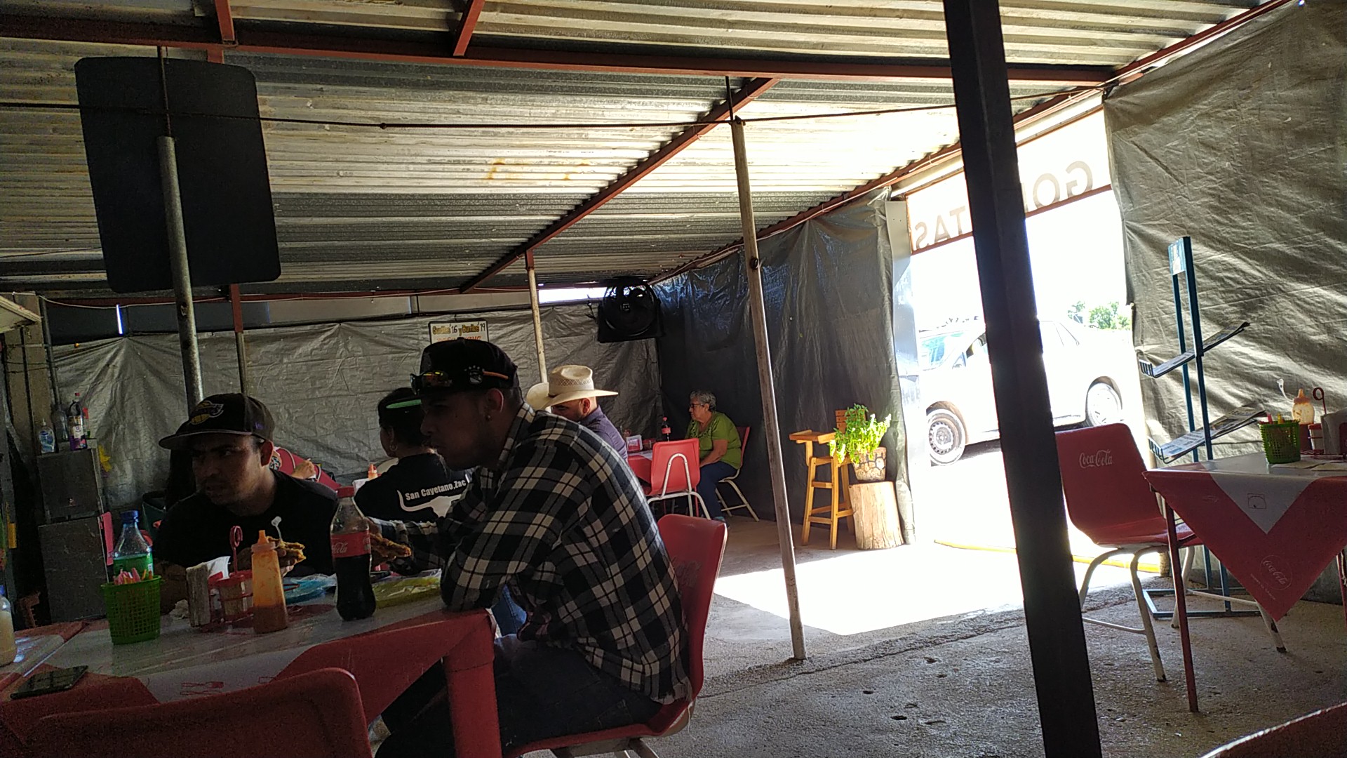 Gorditas y burritos doña Chayo image 8