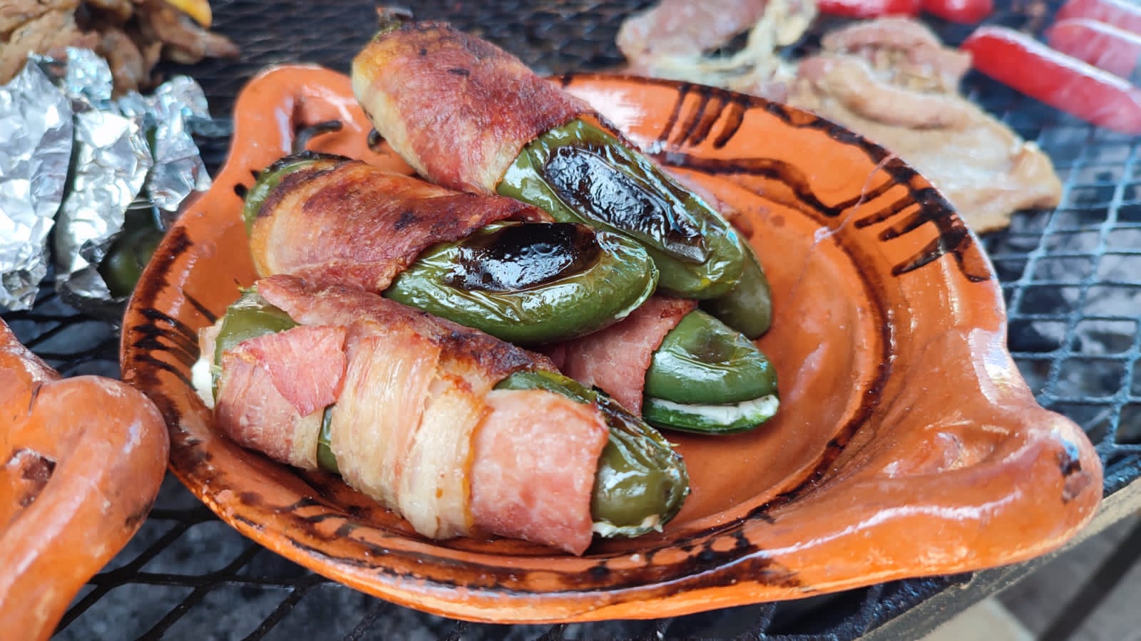 EL NORTE smoke & grill image 5