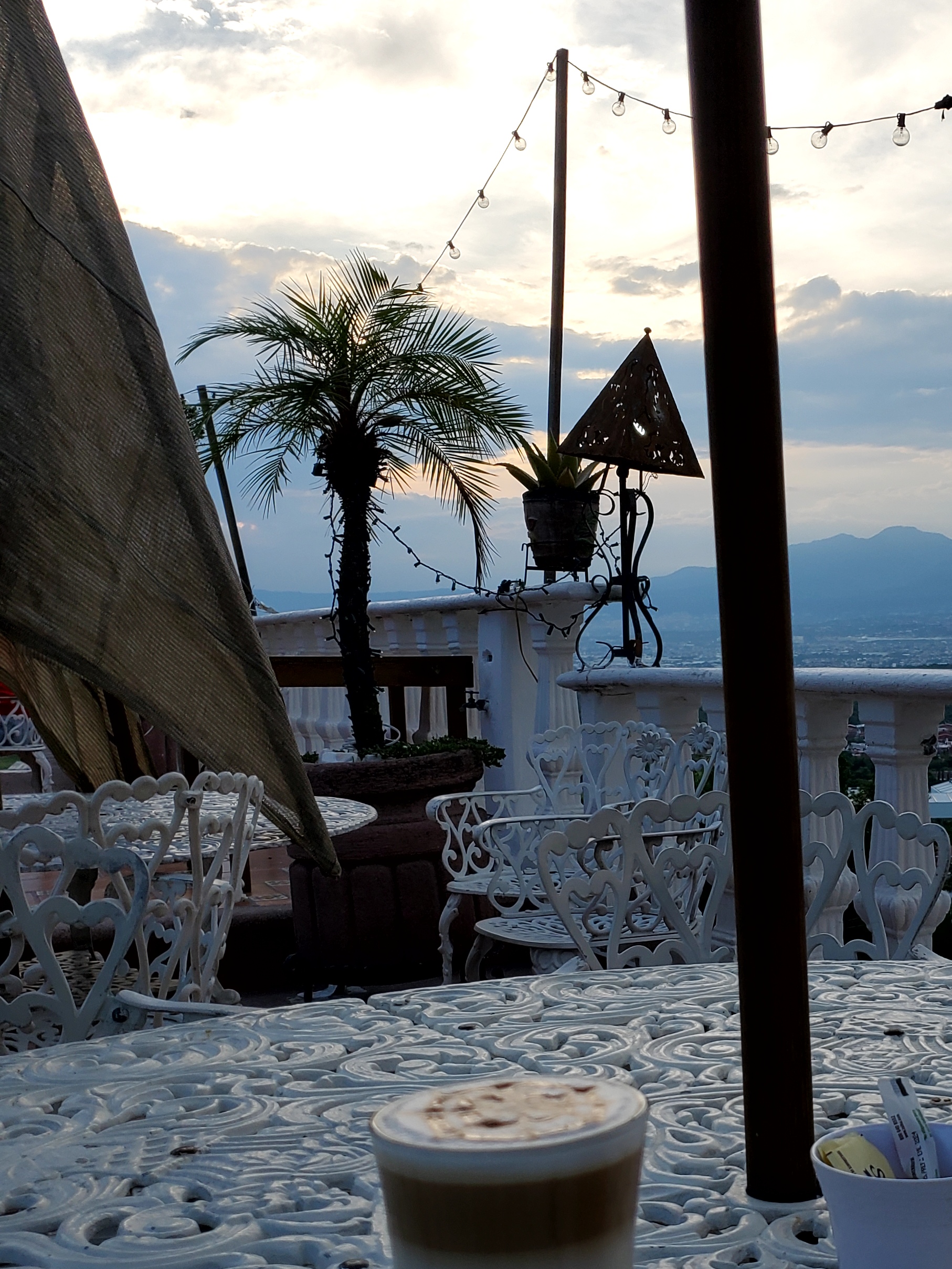 pozoleria el mirador image 7