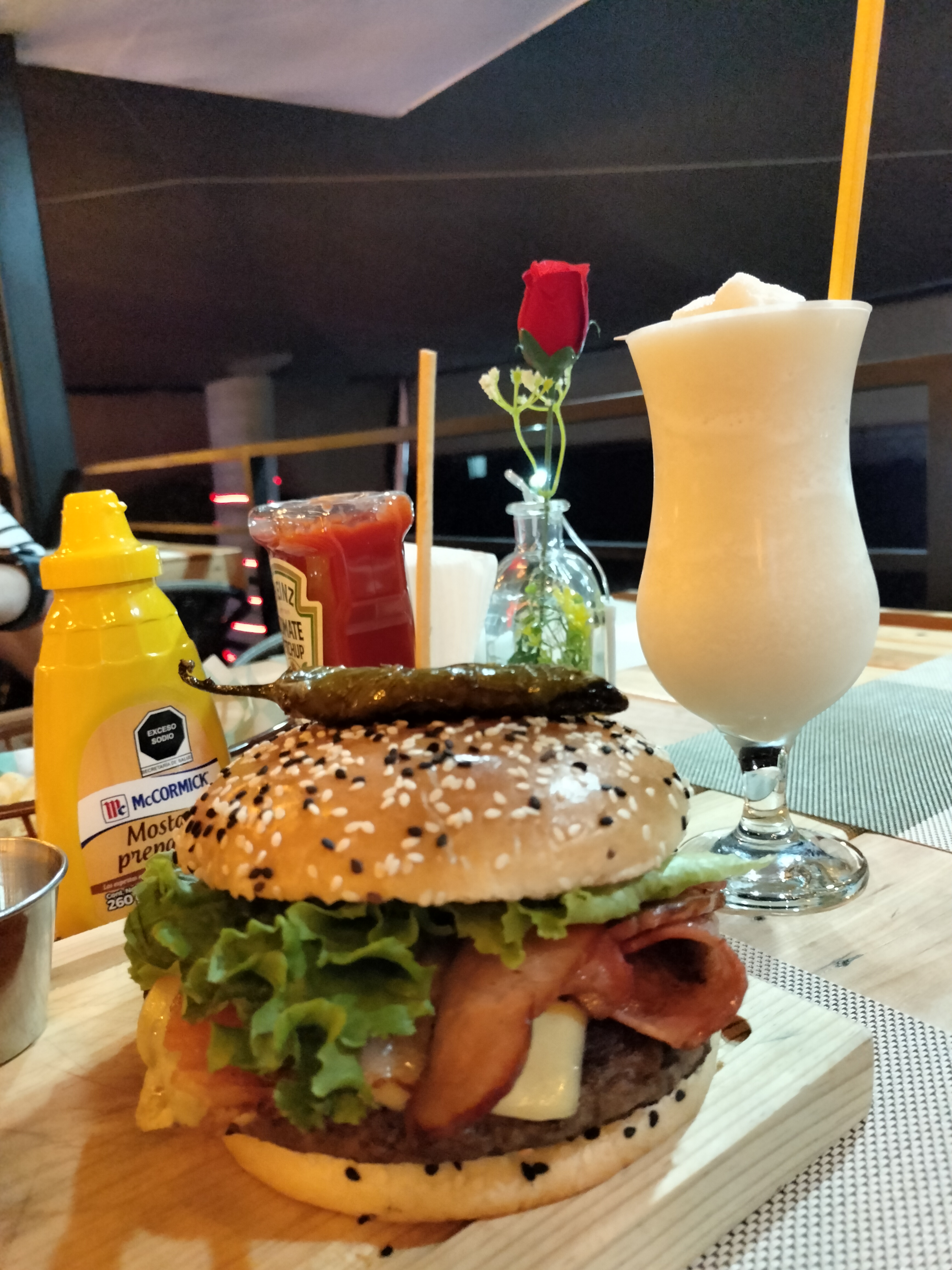 Alebrije restaurante y bar image 10