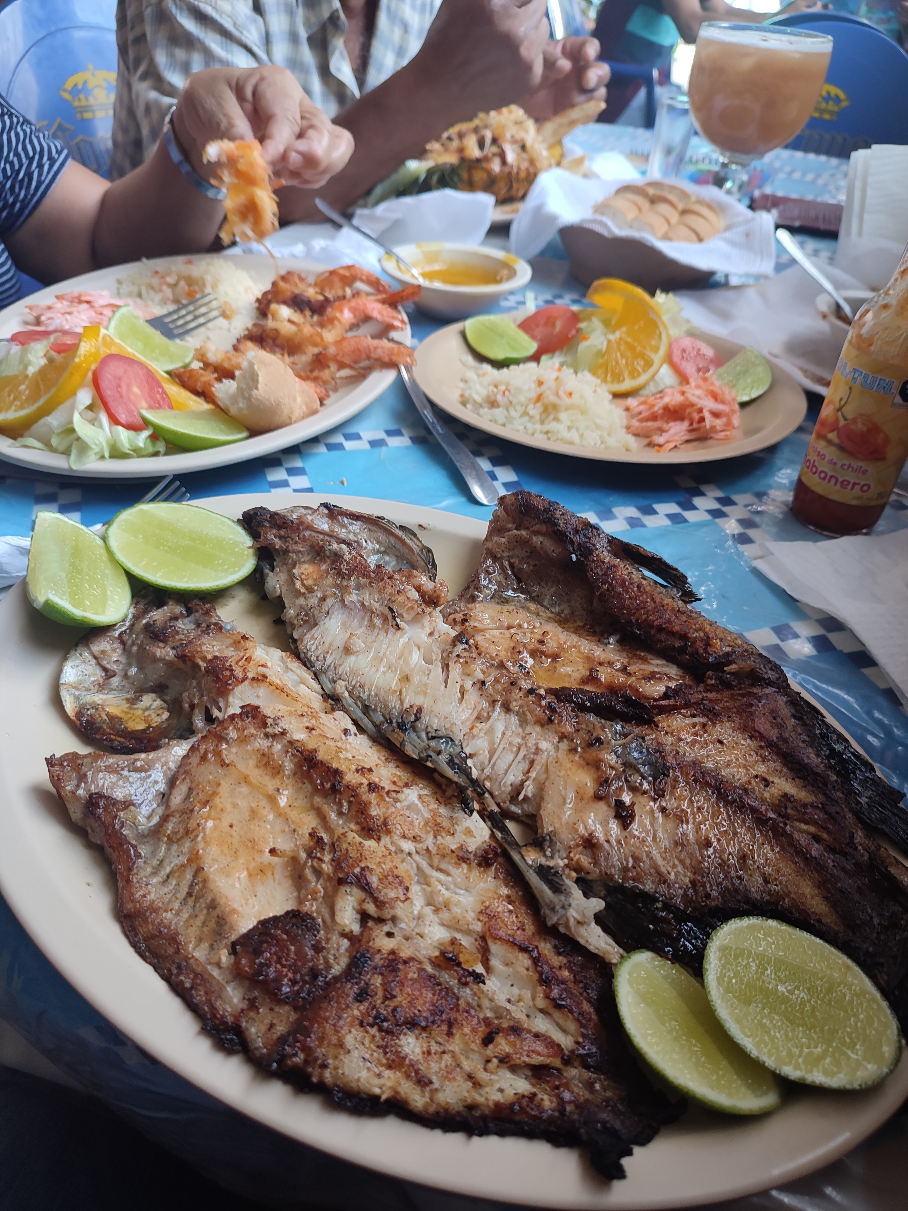 Mariscos El Eden image 2