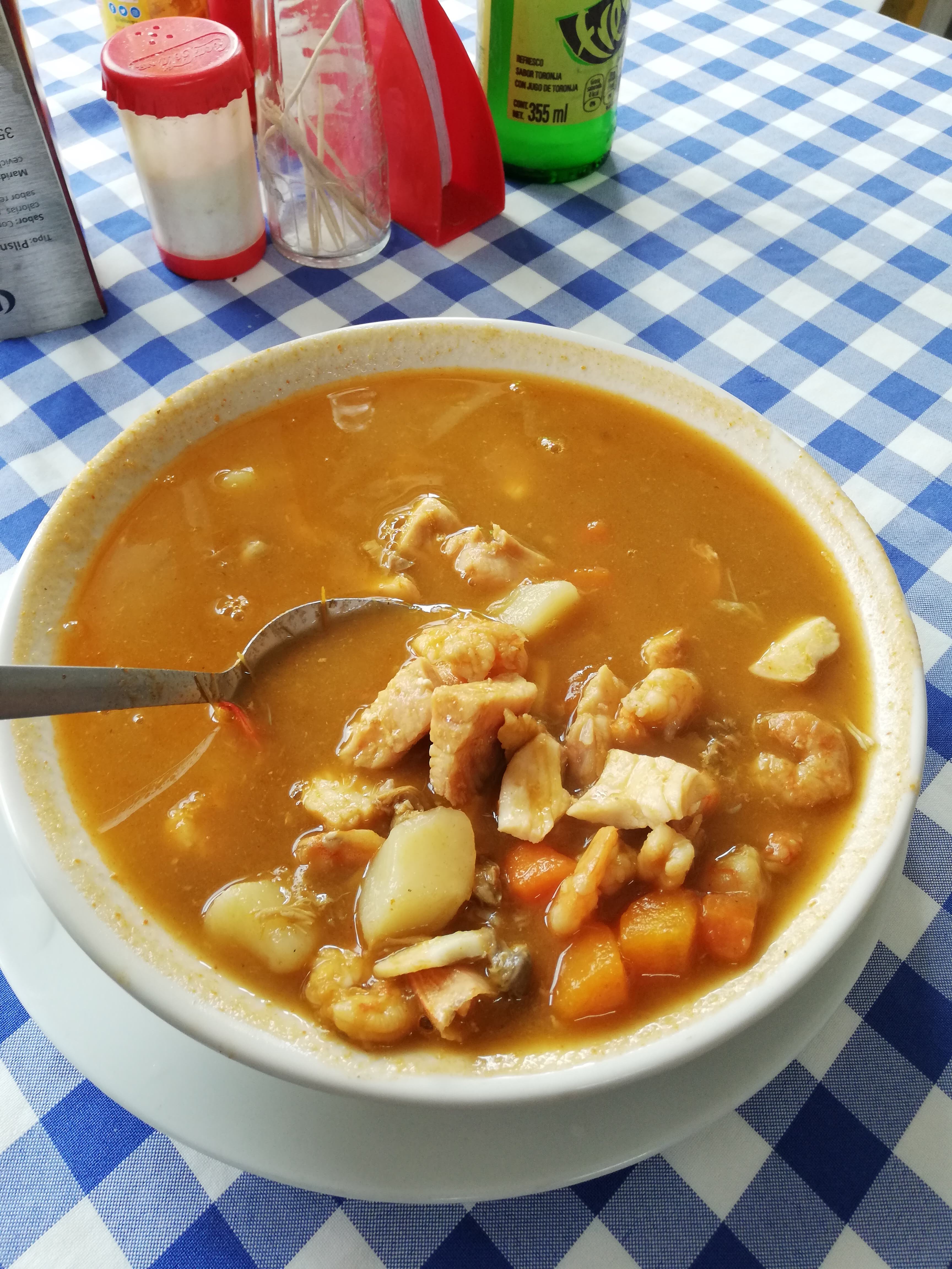 Ostioneria Alvarado mariscos don cosme image 5