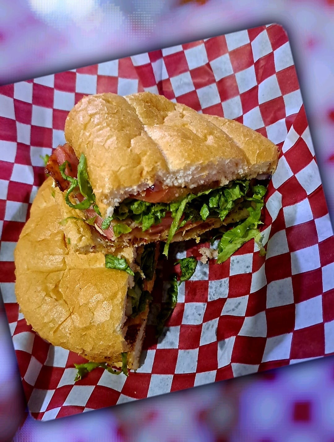 Mandy burgers & algo más image 3