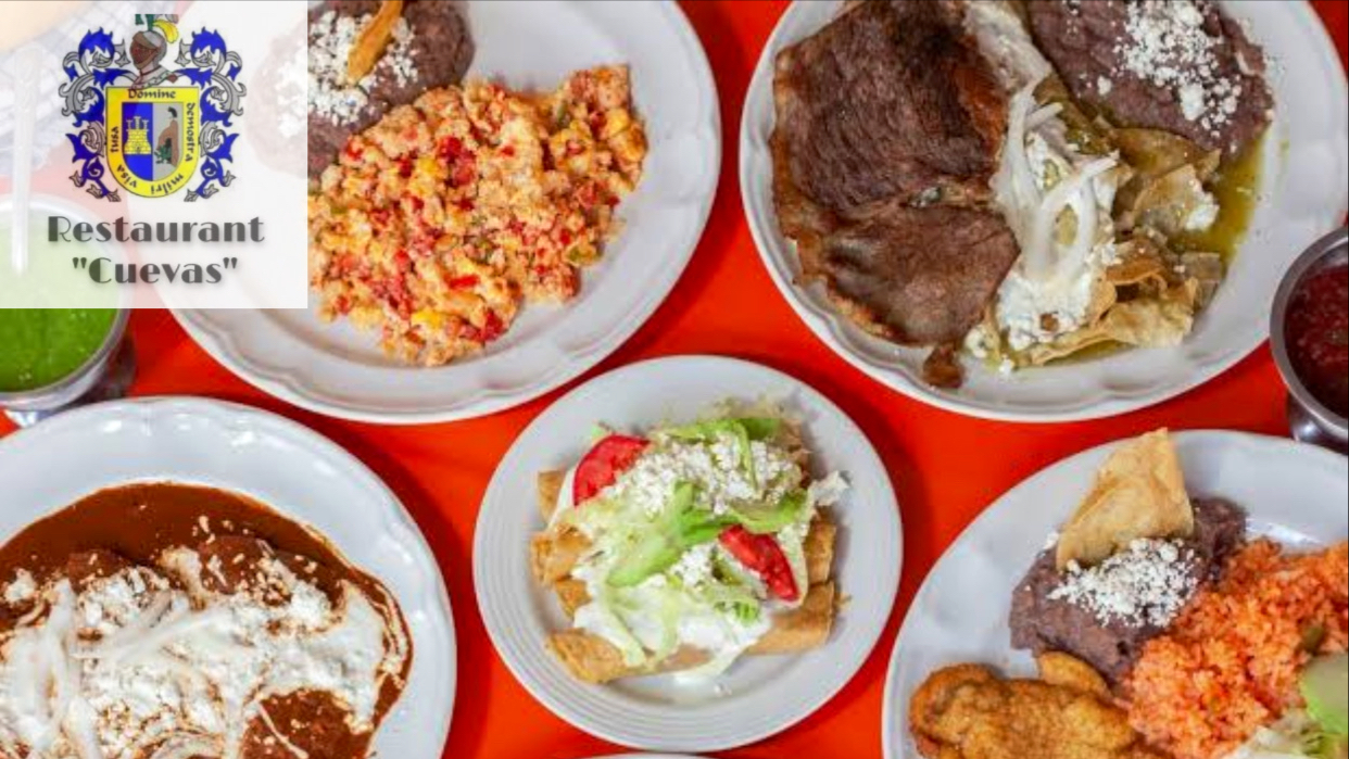 Restaurant "CUEVAS" image 2