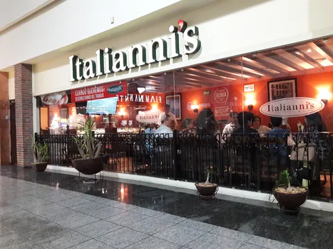 Italianni's Culiacán image 7