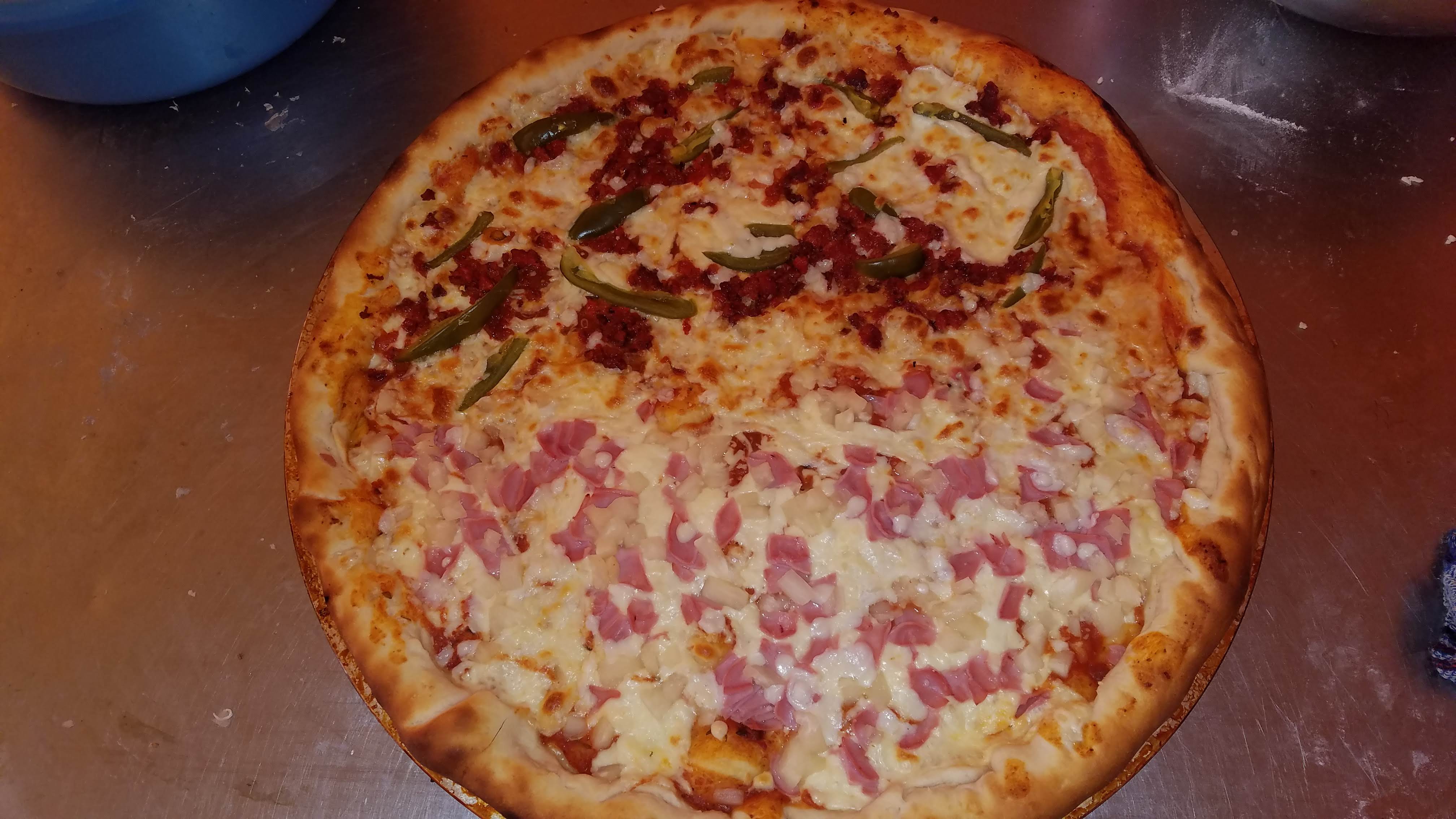 Pizza "Gus" image 2