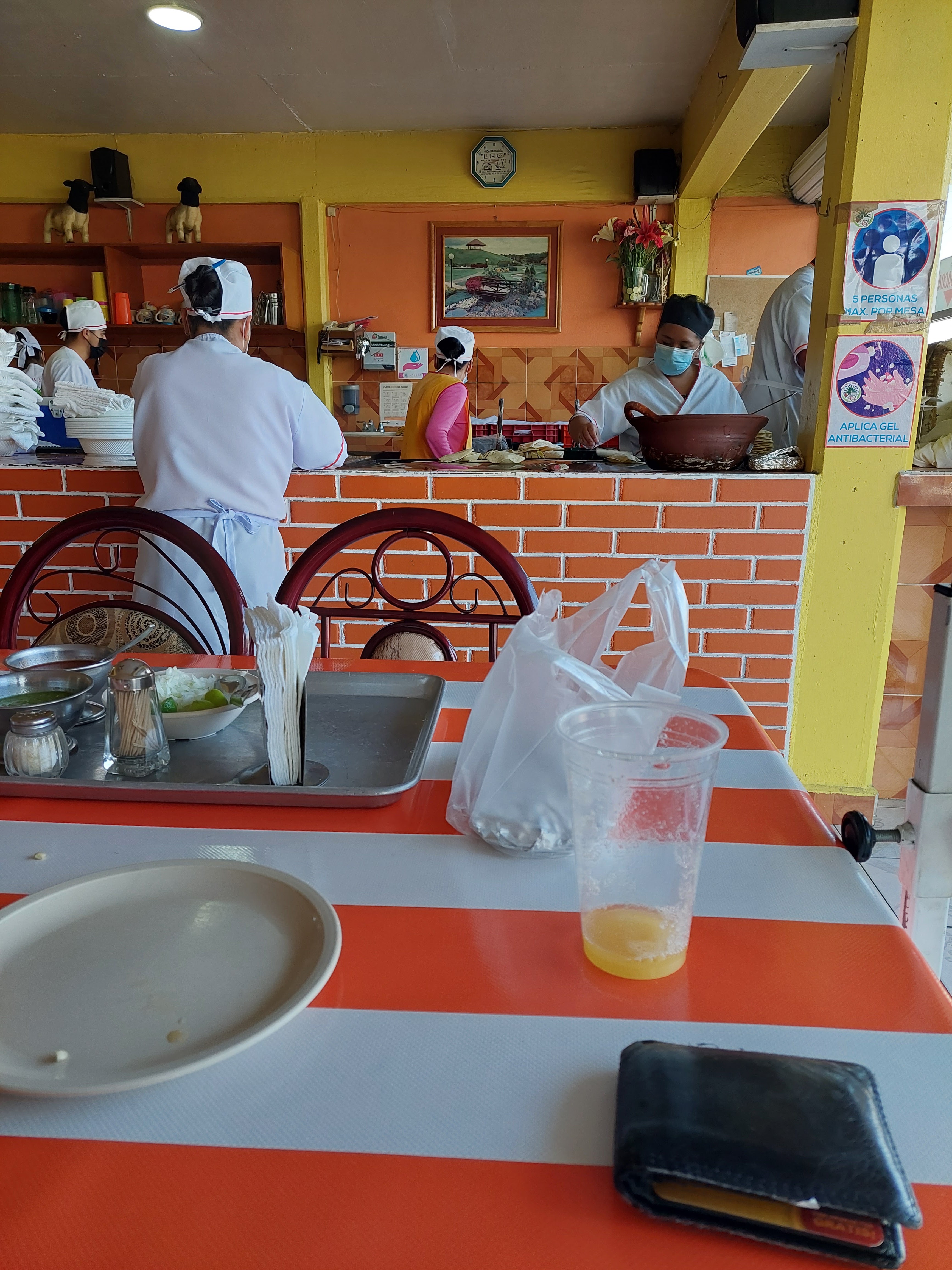 BARBACOA Y XIMBO Señora LEO image 3