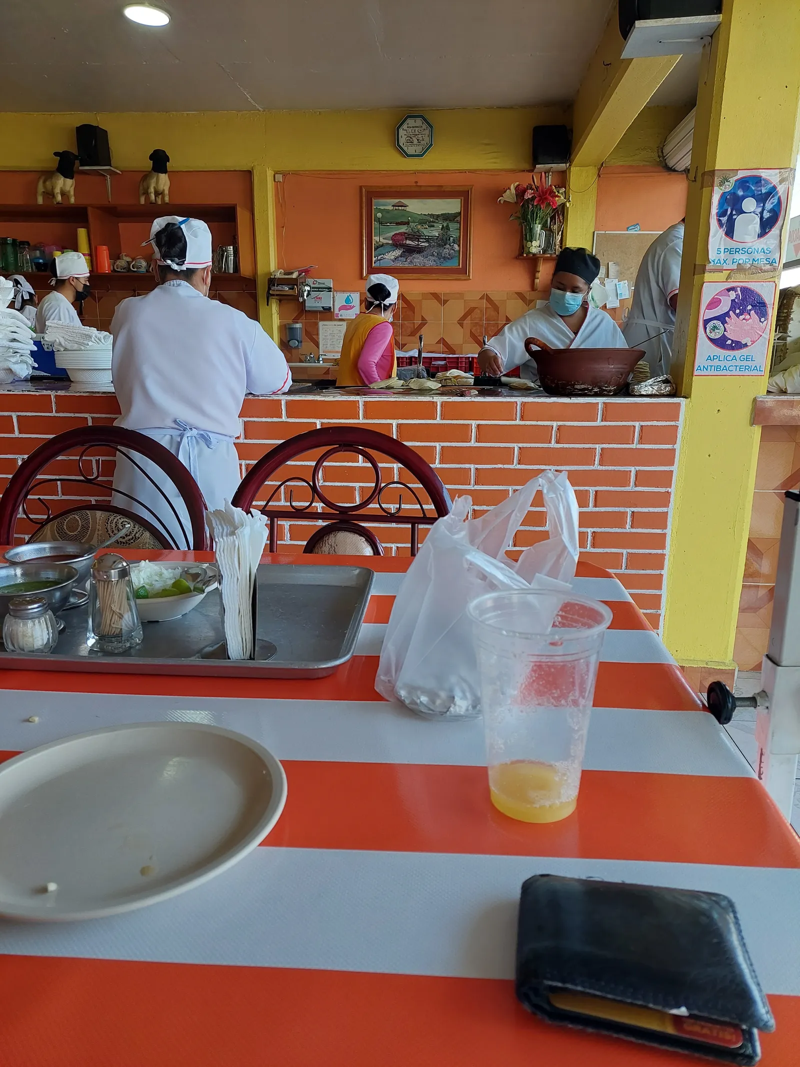 BARBACOA Y XIMBO Señora LEO image 3