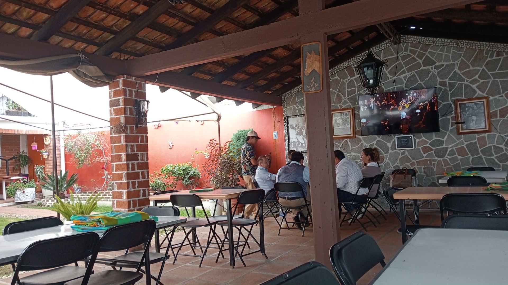 Chiles en Nogada La Palapa Calpan image 4