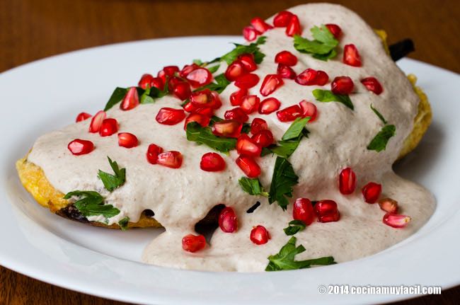 Chiles En Nogada “Casa Bautista” image 2
