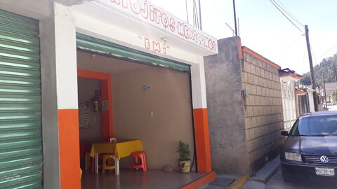Antojitos Emi image 2