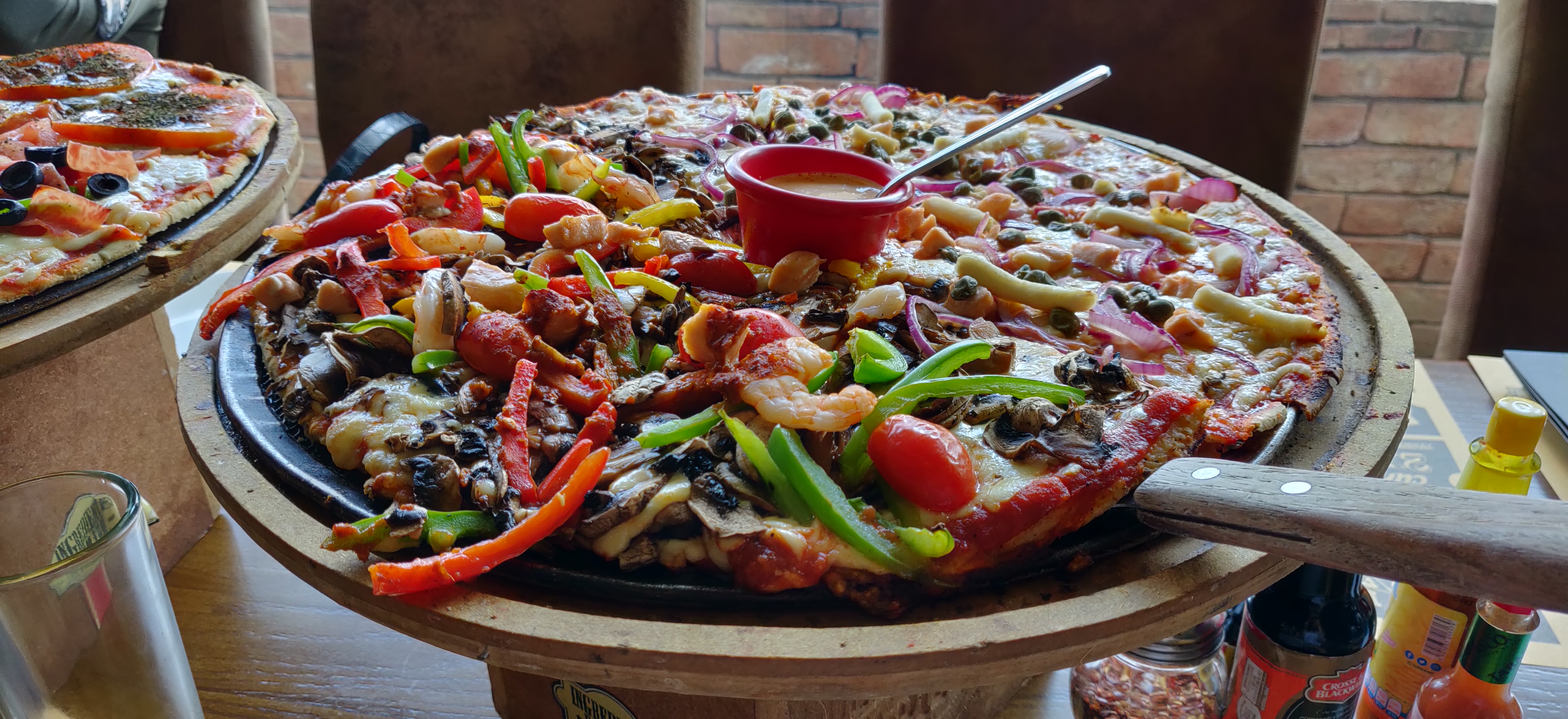 Santino Pizza Zac image 2