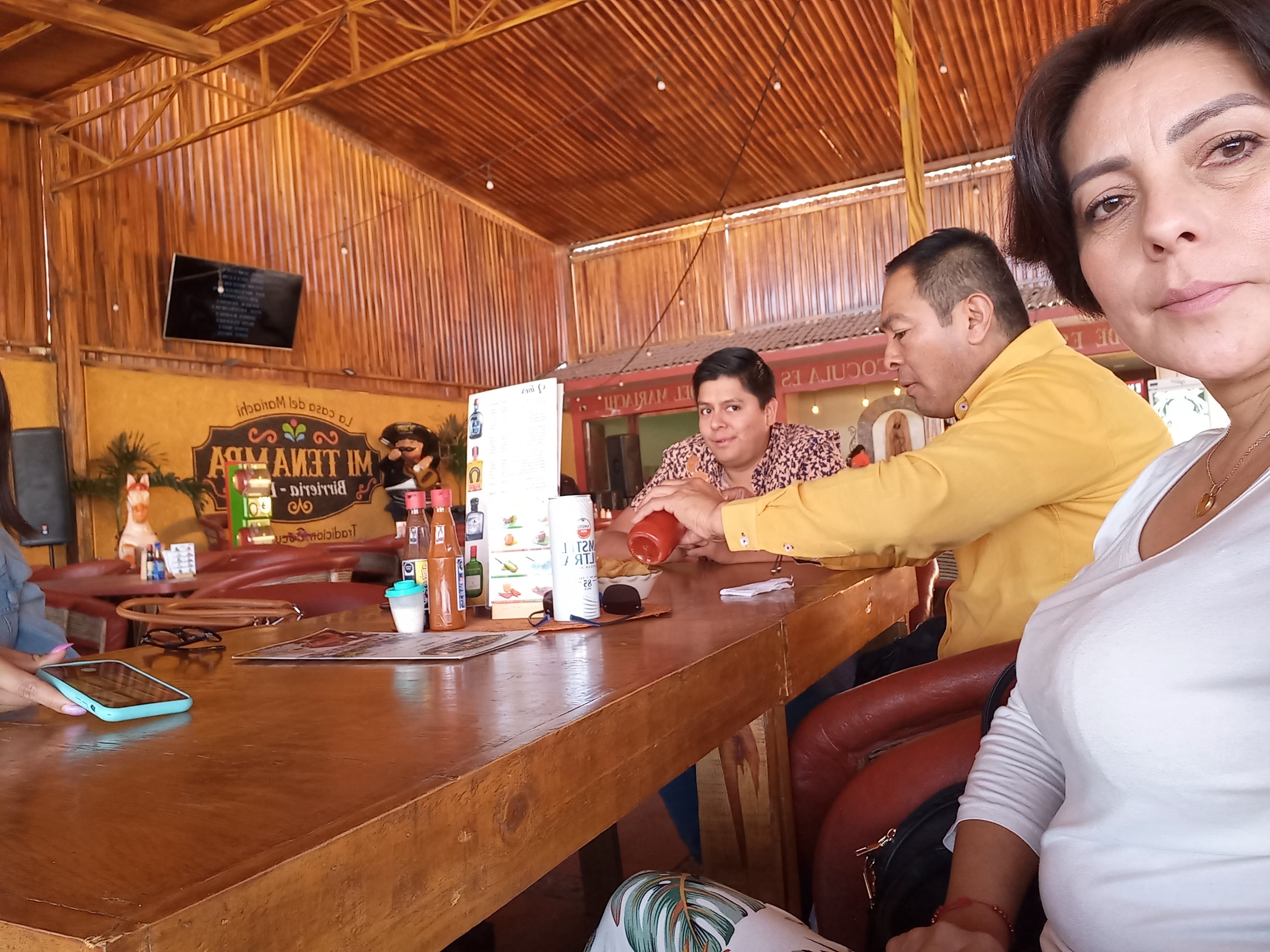 MI TENAMPA Birrieria-bar image 1